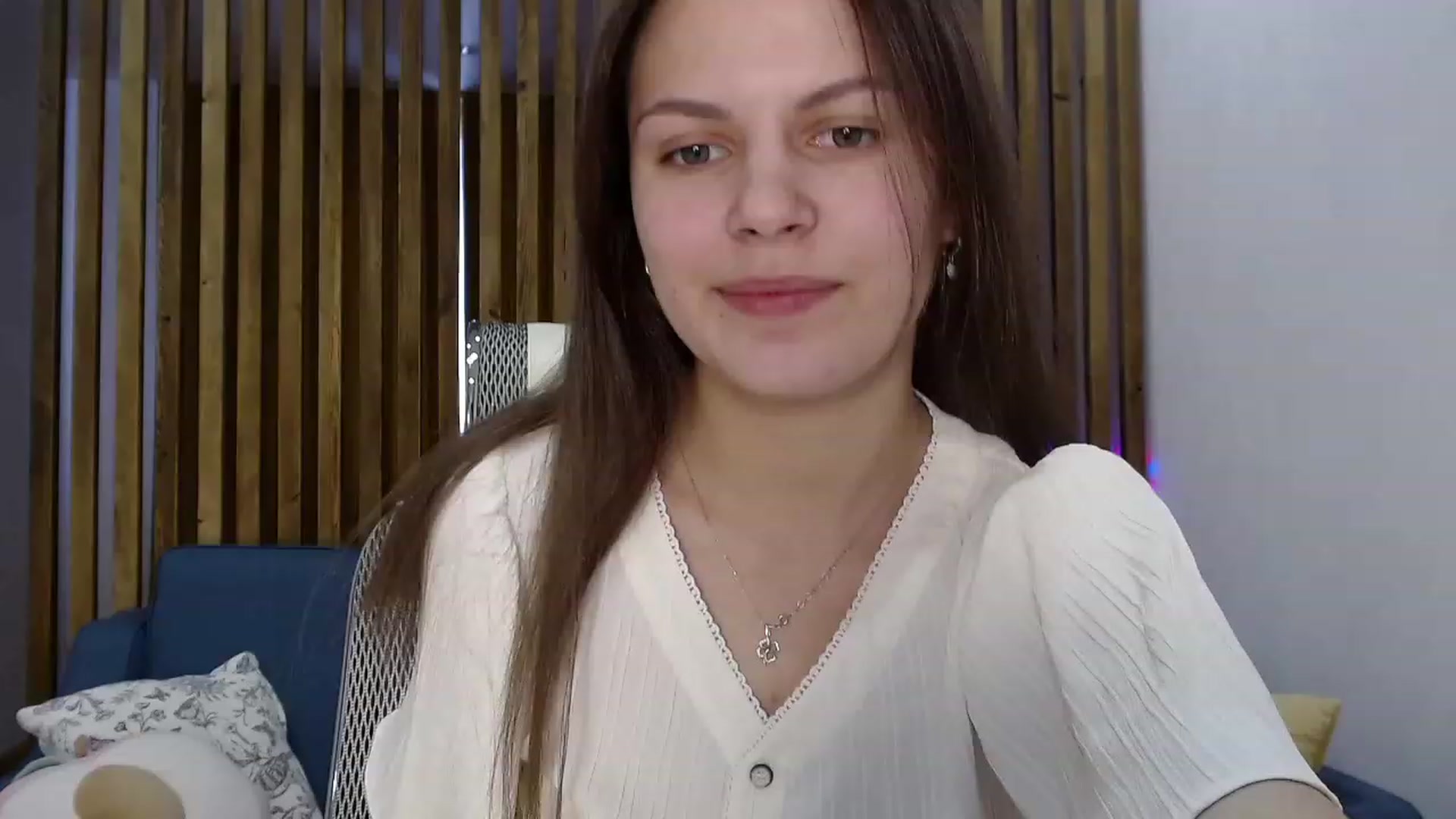 Gallery image thumbnail from LadyLika's myfreecams stream on, 03/04/2023, 08:51 image 14 of 20
