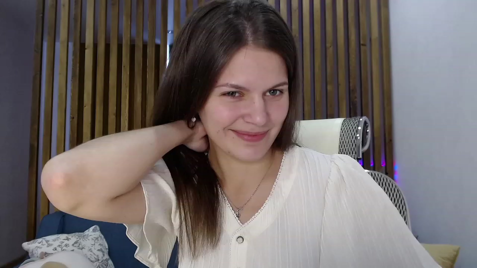 Gallery image thumbnail from LadyLika's myfreecams stream on, 03/04/2023, 08:51 image 10 of 20