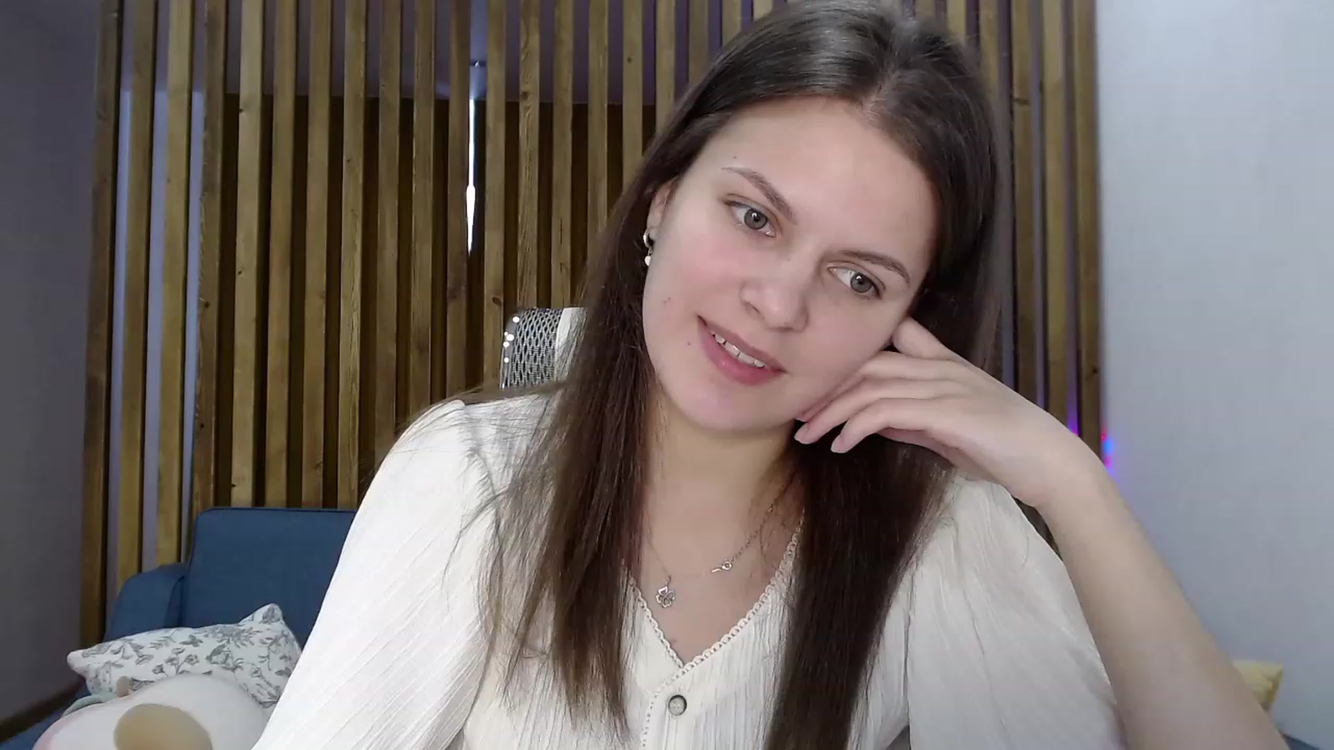 Gallery image thumbnail from LadyLika's myfreecams stream on, 03/04/2023, 08:51 image 3 of 20