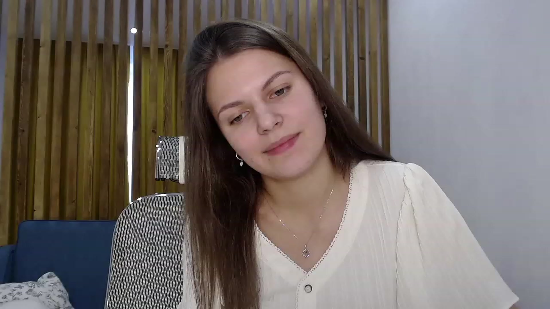 Gallery image thumbnail from LadyLika's myfreecams stream on, 03/04/2023, 10:02 image 13 of 20