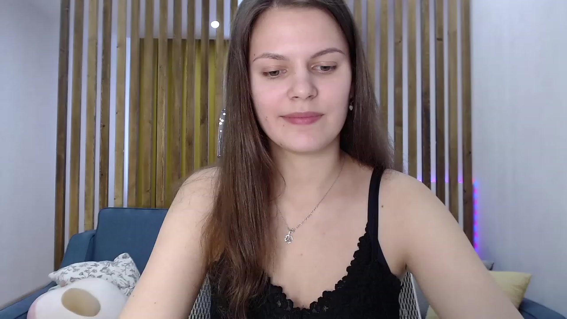 Gallery image thumbnail from LadyLika's myfreecams stream on, 03/05/2023, 05:17 image 13 of 20