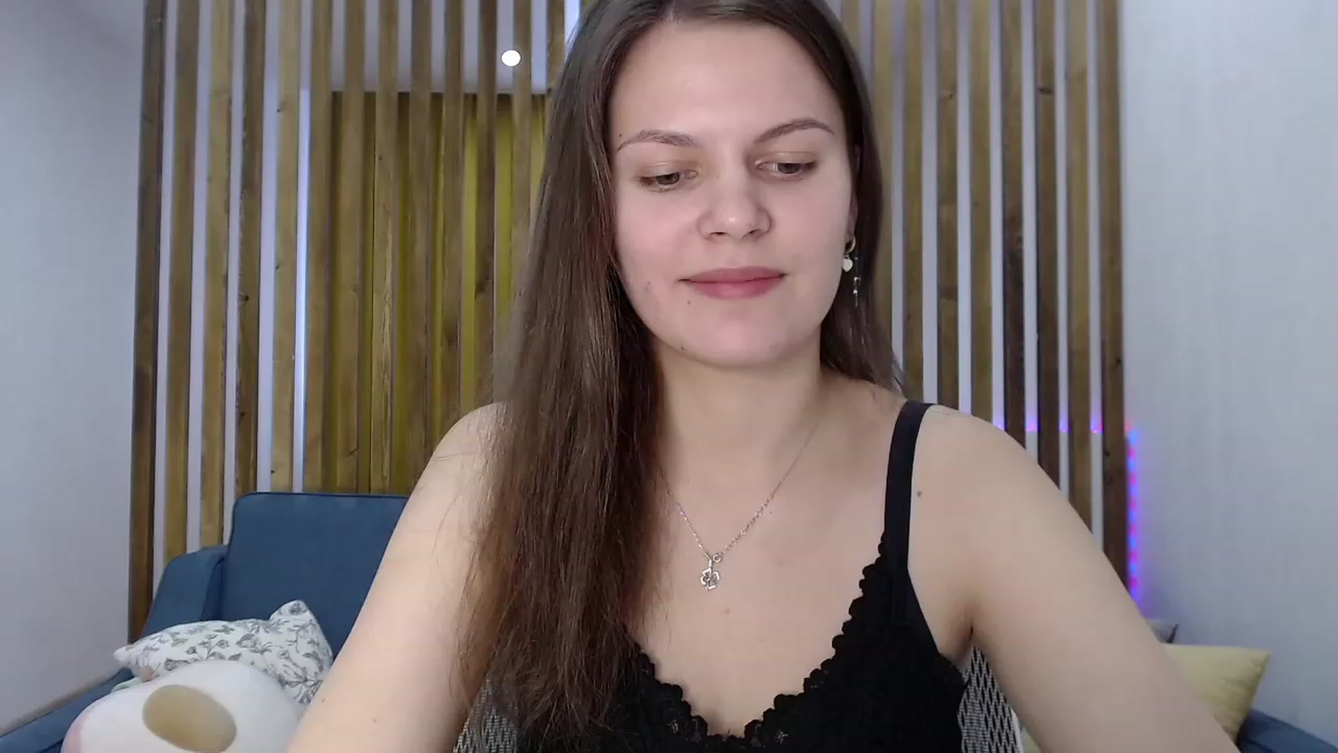 Gallery image thumbnail from LadyLika's myfreecams stream on, 03/05/2023, 05:17 image 15 of 20