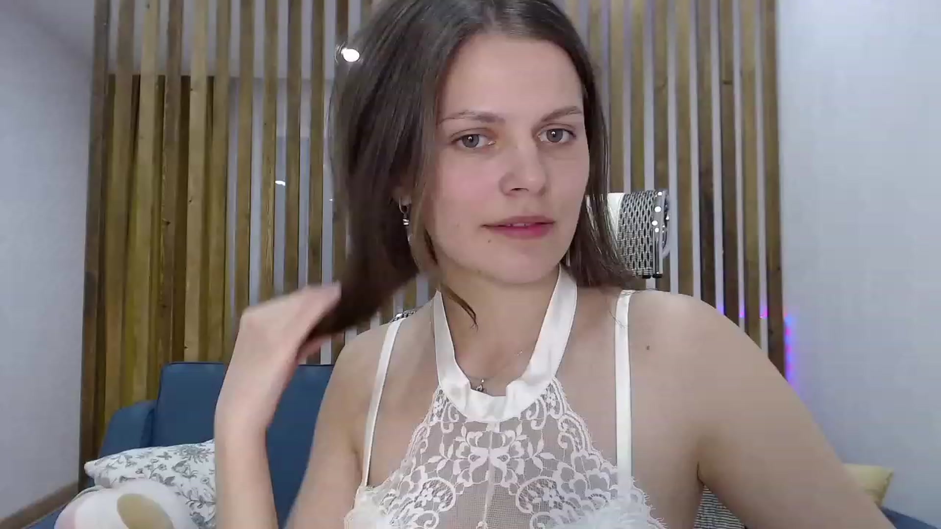 Gallery image thumbnail from LadyLika's myfreecams stream on, 03/24/2023, 13:28 image 3 of 20