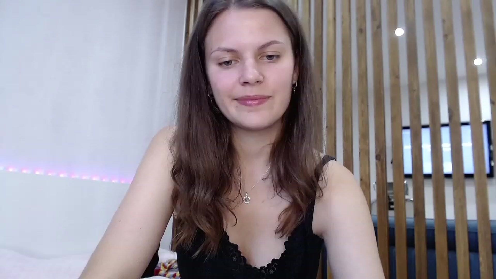 Gallery image thumbnail from LadyLika's myfreecams stream on, 08/17/2023, 07:13 image 15 of 20