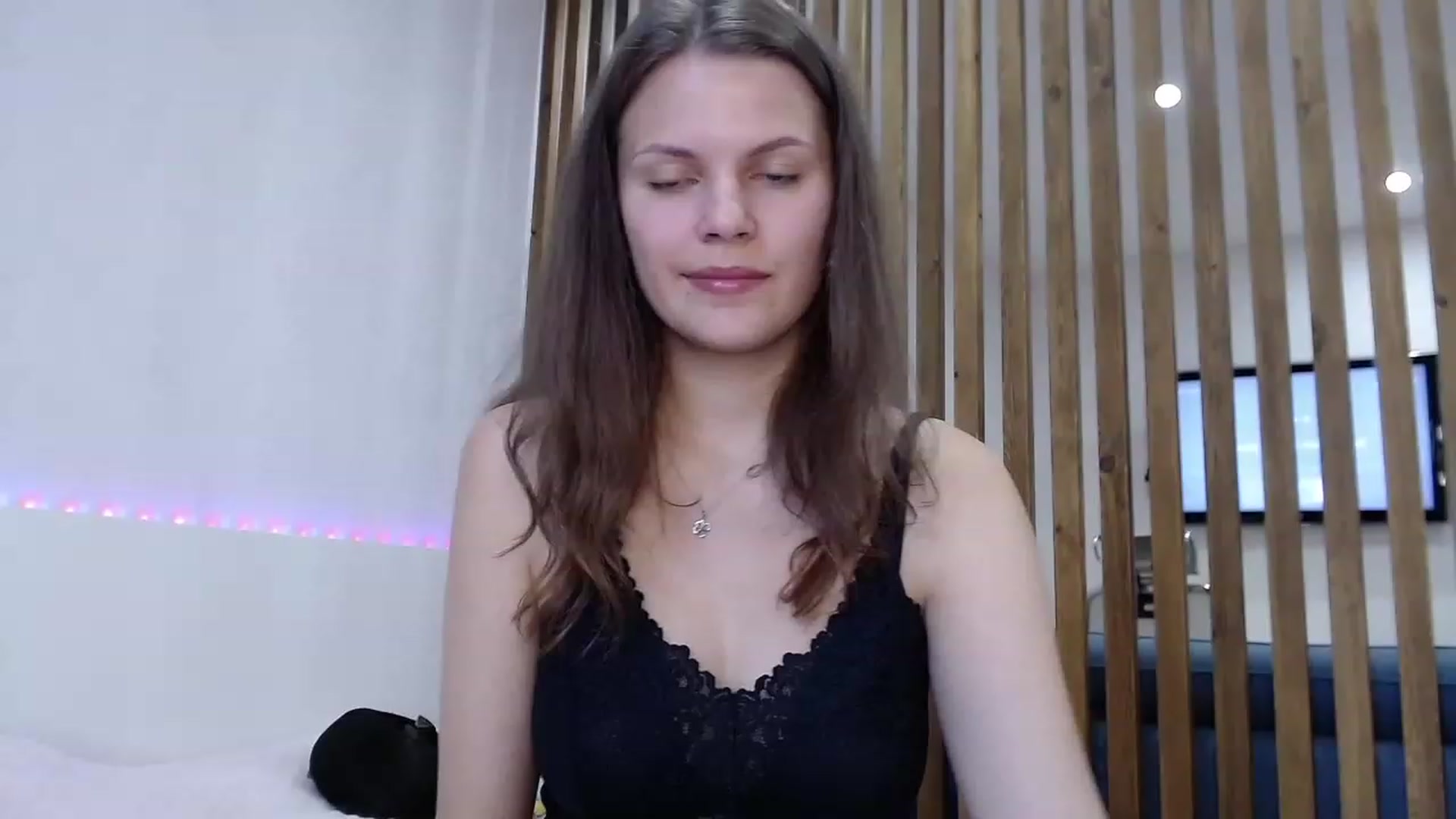 Gallery image thumbnail from LadyLika's myfreecams stream on, 08/17/2023, 07:13 image 14 of 20