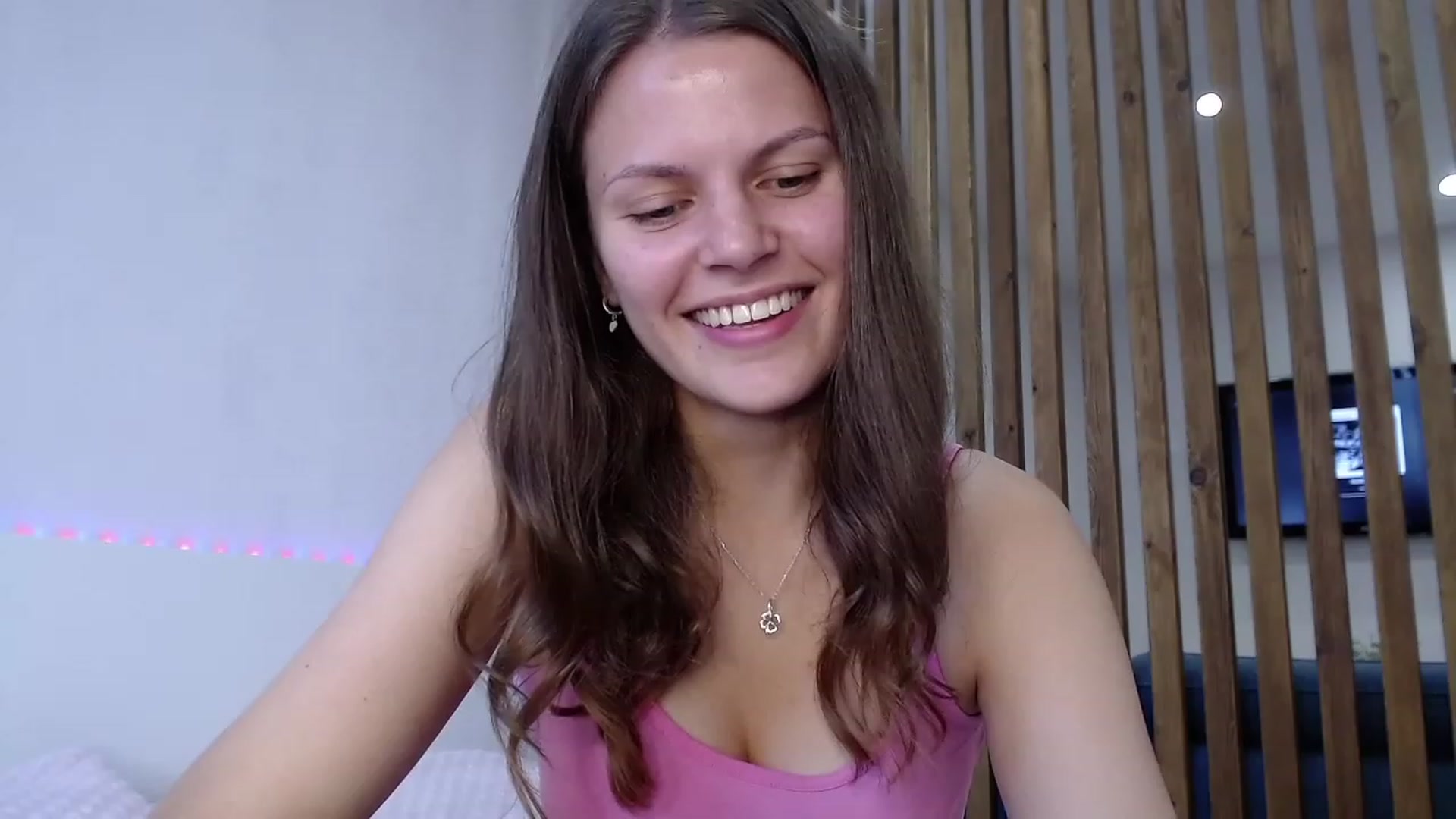 Gallery image thumbnail from LadyLika's myfreecams stream on, 09/18/2023, 08:32 image 11 of 20