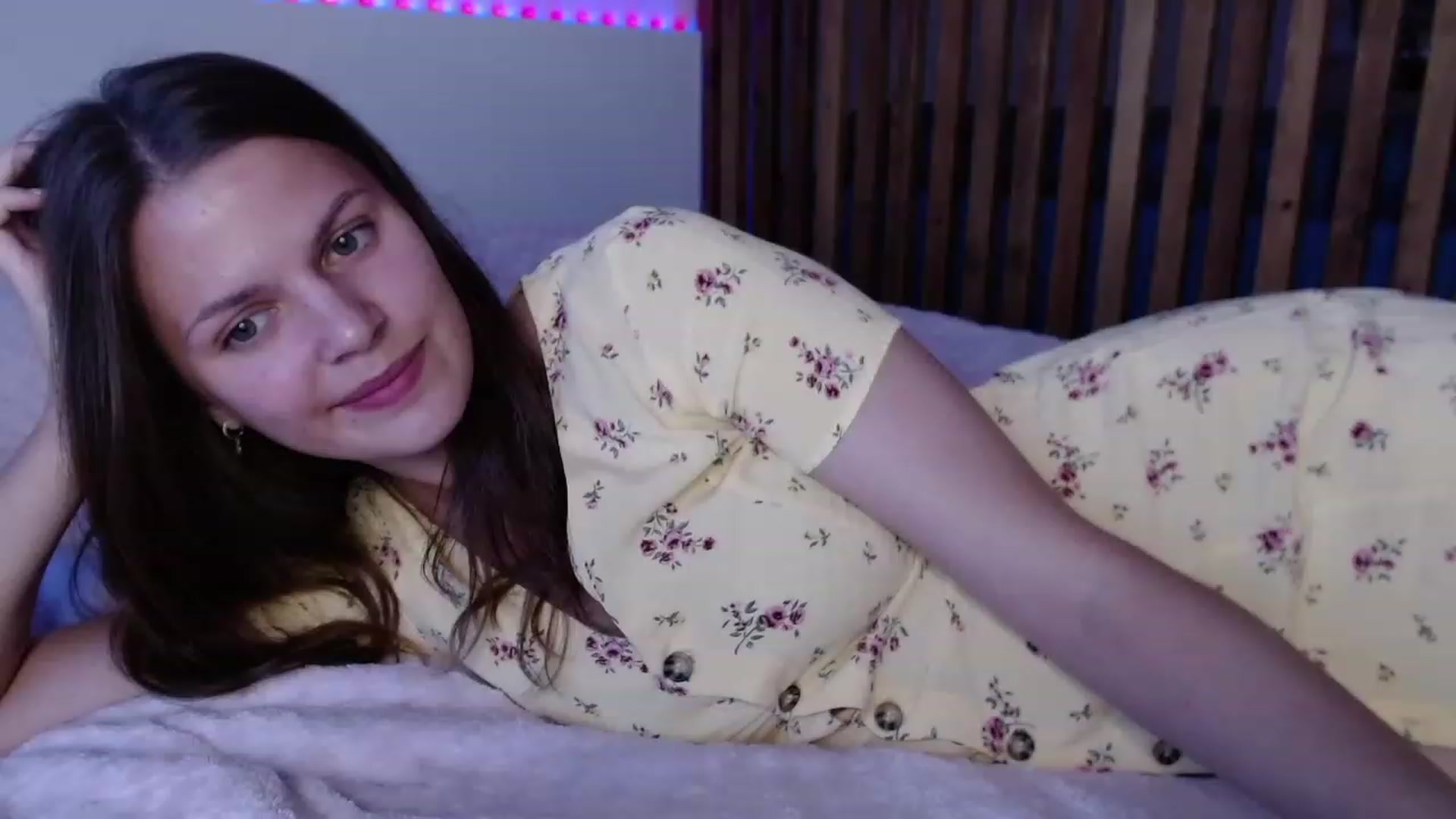 Gallery image thumbnail from LadyLika's myfreecams stream on, 09/24/2023, 11:53 image 7 of 20
