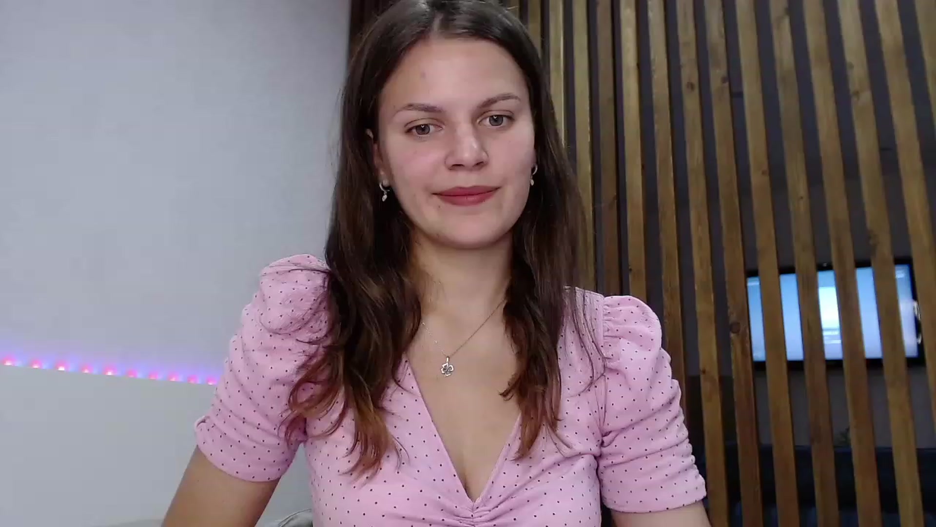 Gallery image thumbnail from LadyLika's myfreecams stream on, 09/26/2023, 14:02 image 11 of 20