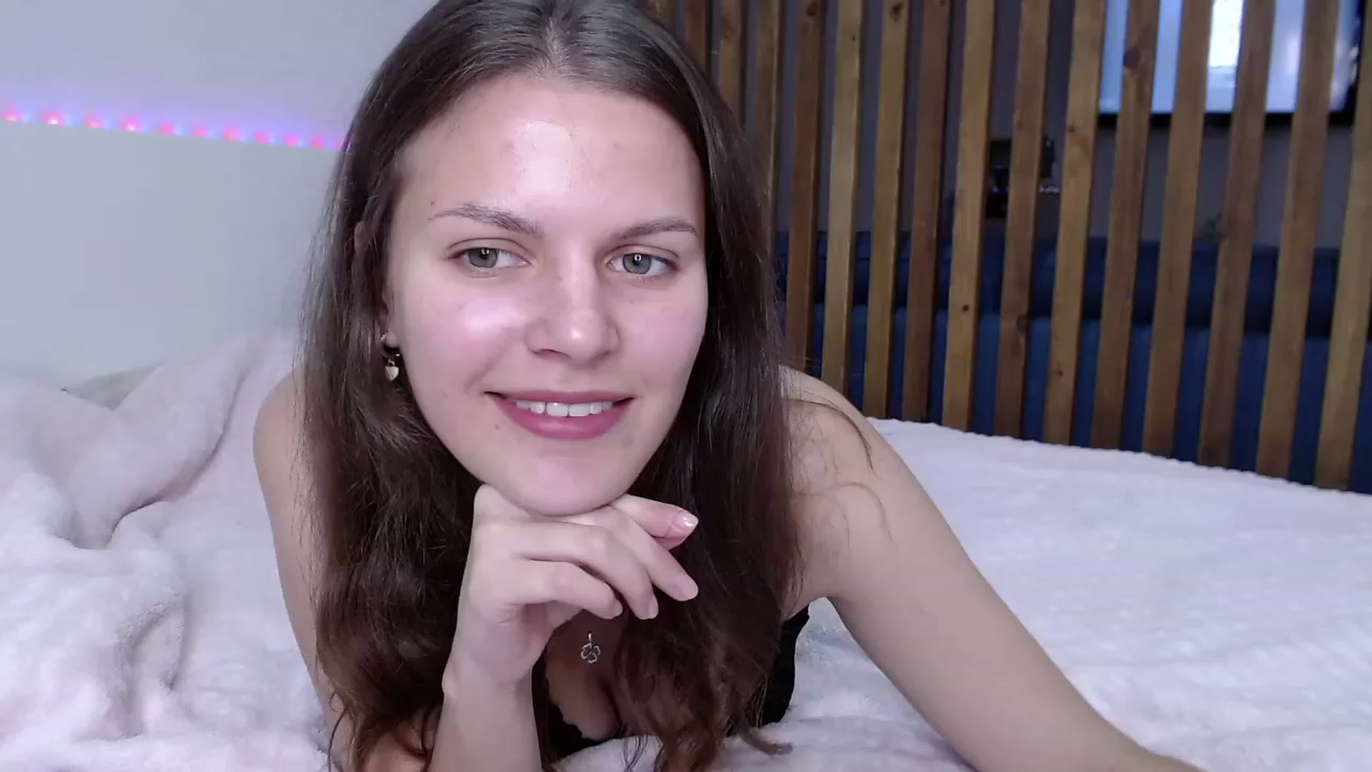 Gallery image thumbnail from LadyLika's myfreecams stream on, 09/29/2023, 07:23 image 8 of 20