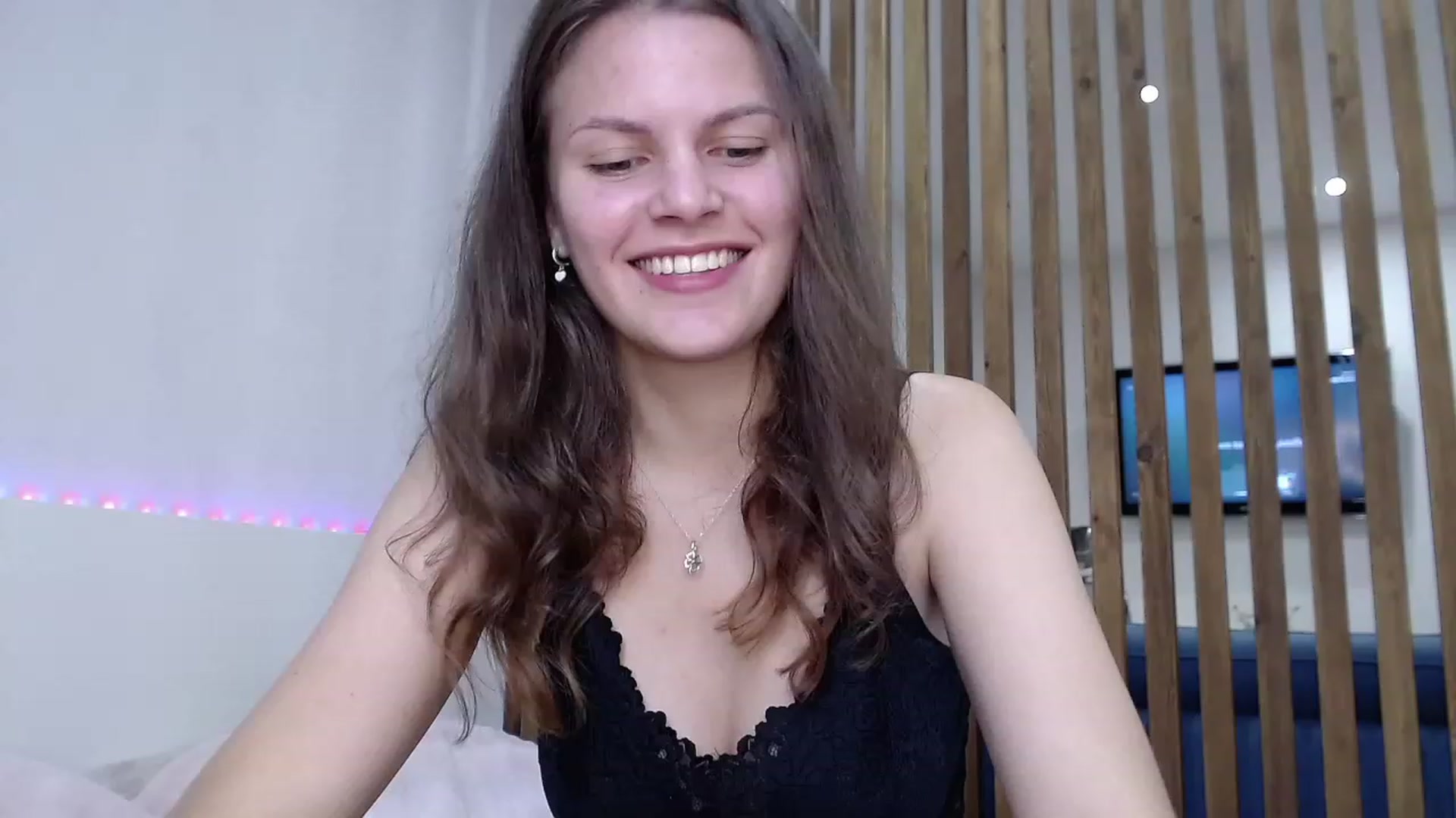 Gallery image thumbnail from LadyLika's myfreecams stream on, 09/29/2023, 07:23 image 14 of 20