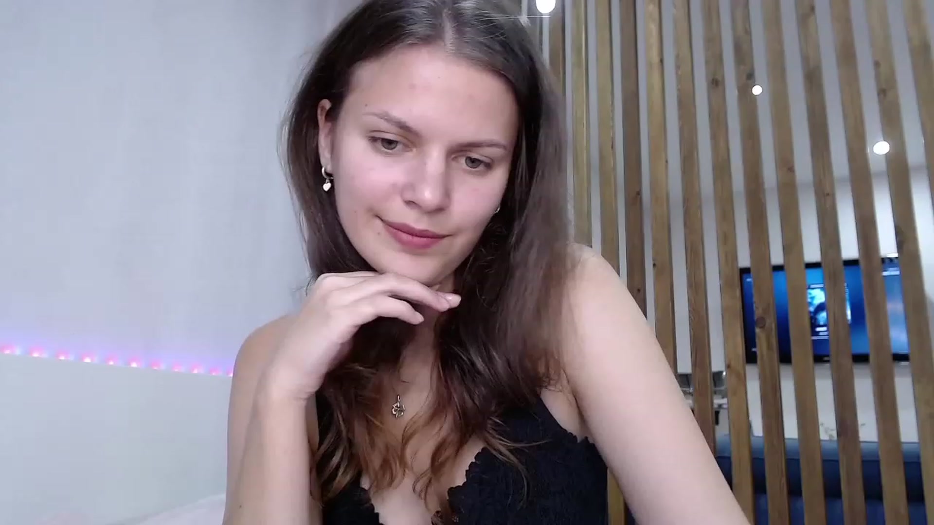 Gallery image thumbnail from LadyLika's myfreecams stream on, 09/29/2023, 08:00 image 20 of 20