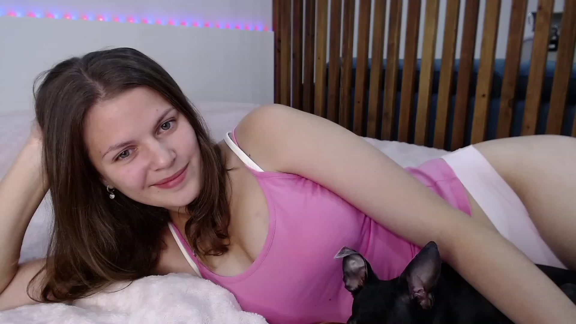 Gallery image thumbnail from LadyLika's myfreecams stream on, 10/07/2023, 13:22 image 16 of 20