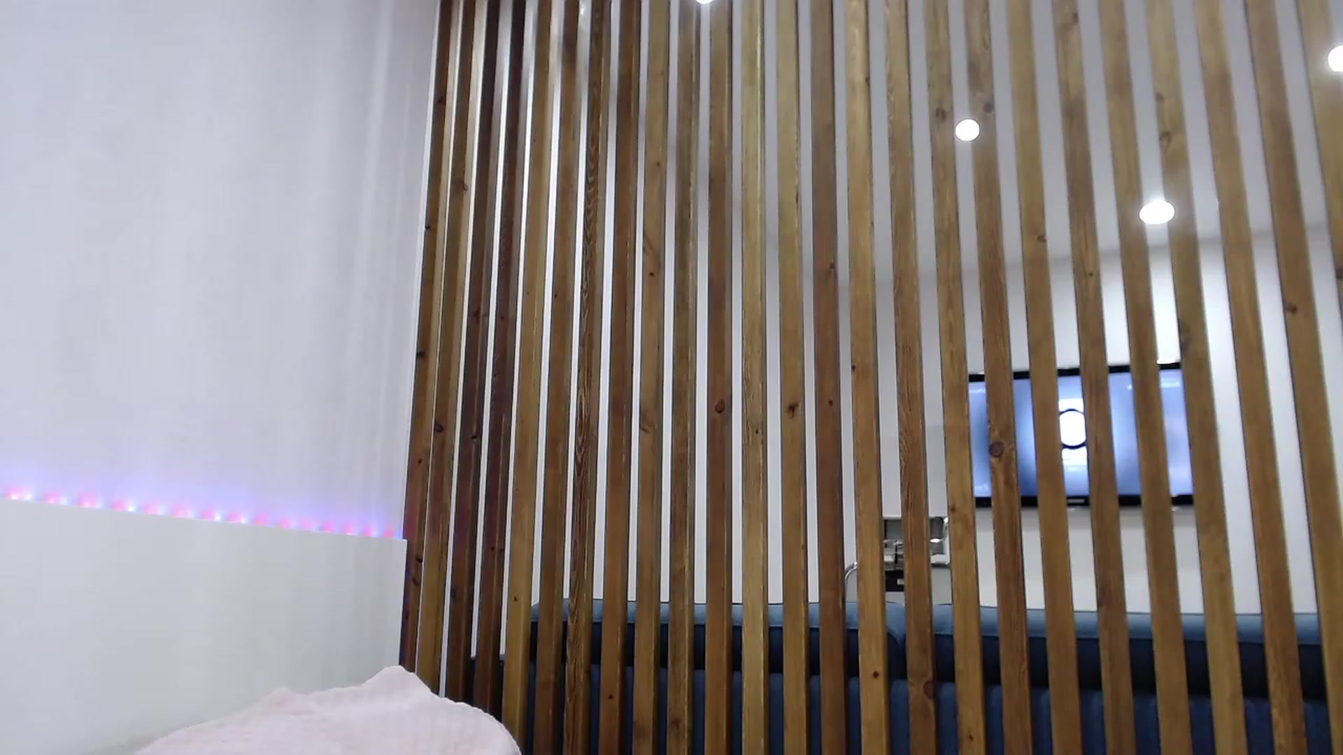 Gallery image thumbnail from LadyLika's myfreecams stream on, 11/06/2023, 15:32 image 17 of 20