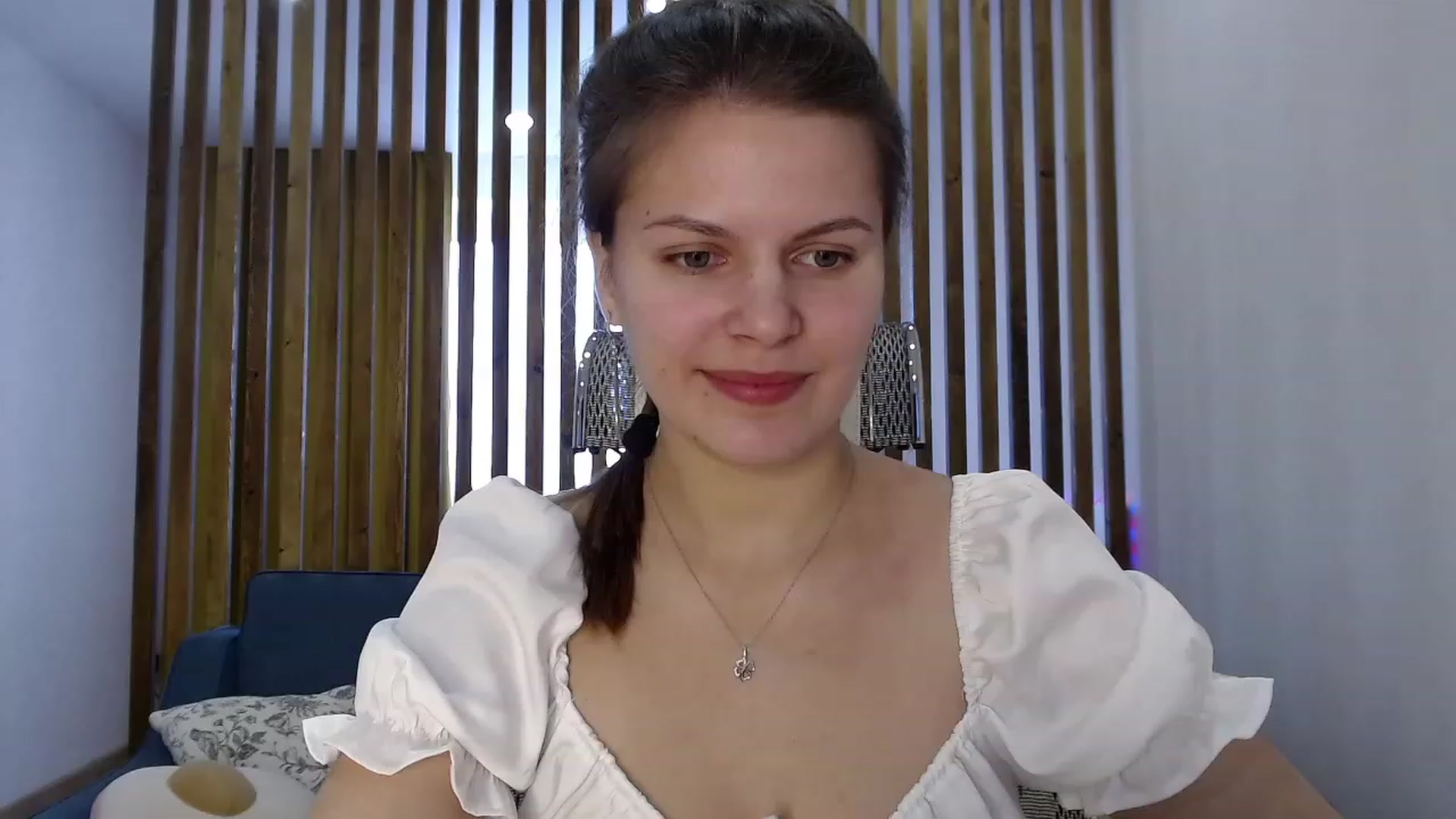 Gallery image thumbnail from LadyLika_Bday's myfreecams stream on, 03/10/2023, 05:38 image 15 of 20