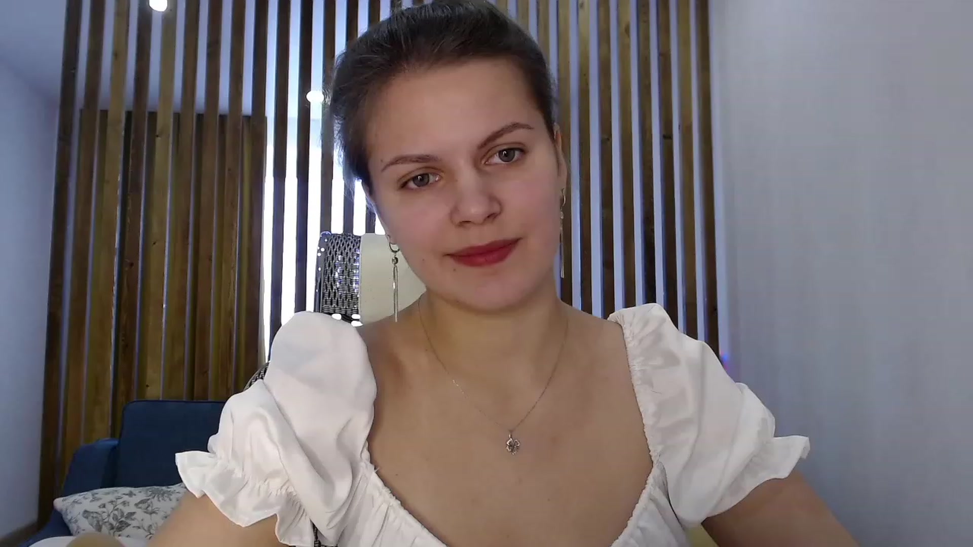 Gallery image thumbnail from LadyLika_Bday's myfreecams stream on, 03/10/2023, 06:07 image 12 of 20