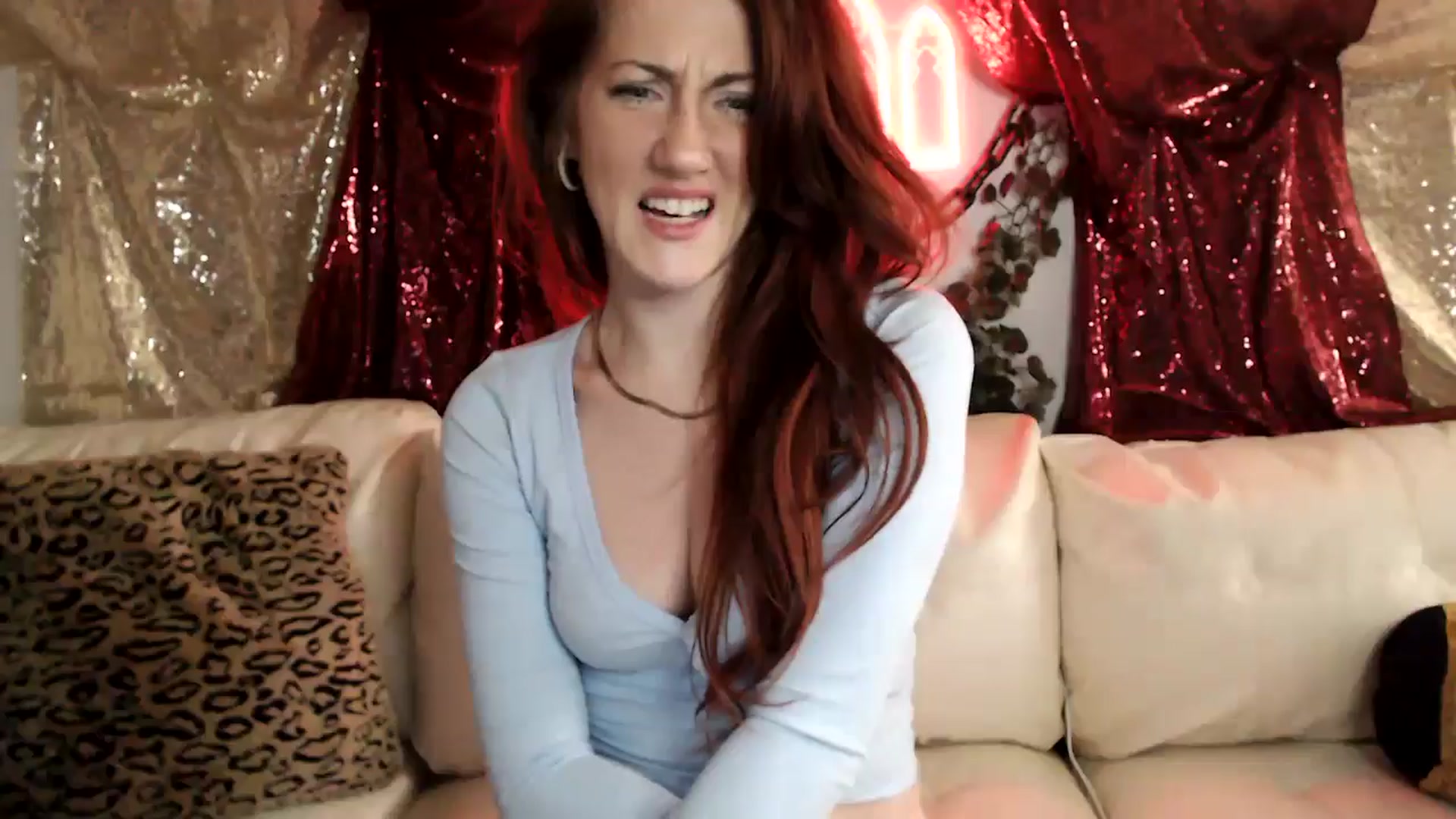 Gallery image thumbnail from LadyLittia's myfreecams stream on, 03/26/2025, 18:31 image 11 of 20