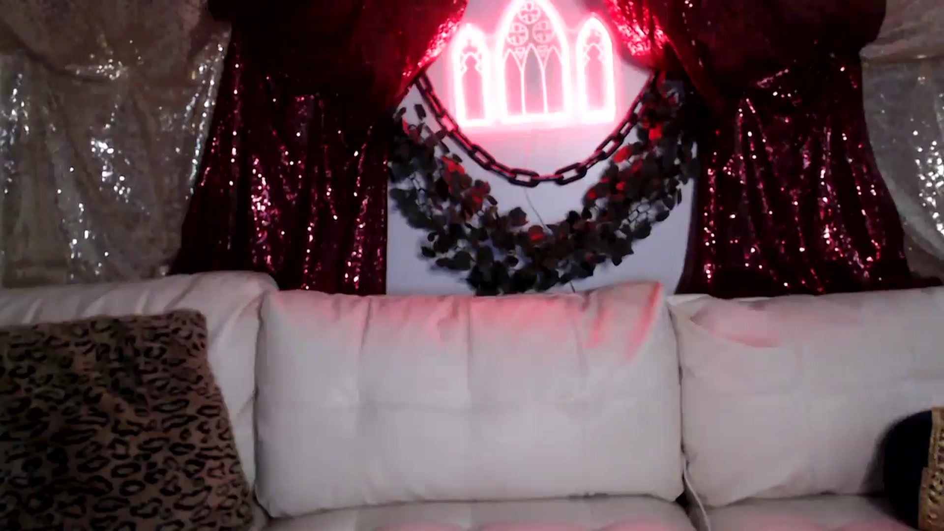 Gallery image thumbnail from LadyLittia's myfreecams stream on, 03/29/2025, 16:27 image 6 of 20