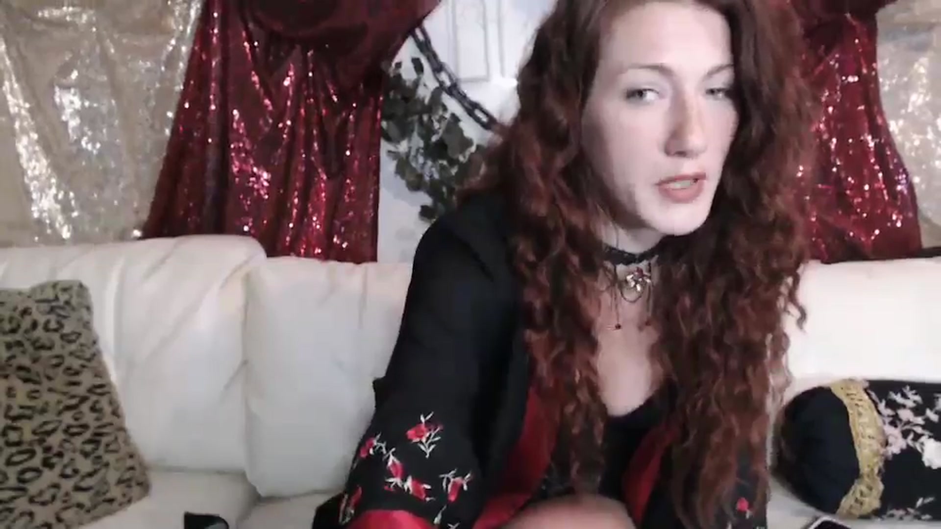 Gallery image thumbnail from LadyLittia's myfreecams stream on, 05/01/2025, 13:27 image 12 of 20