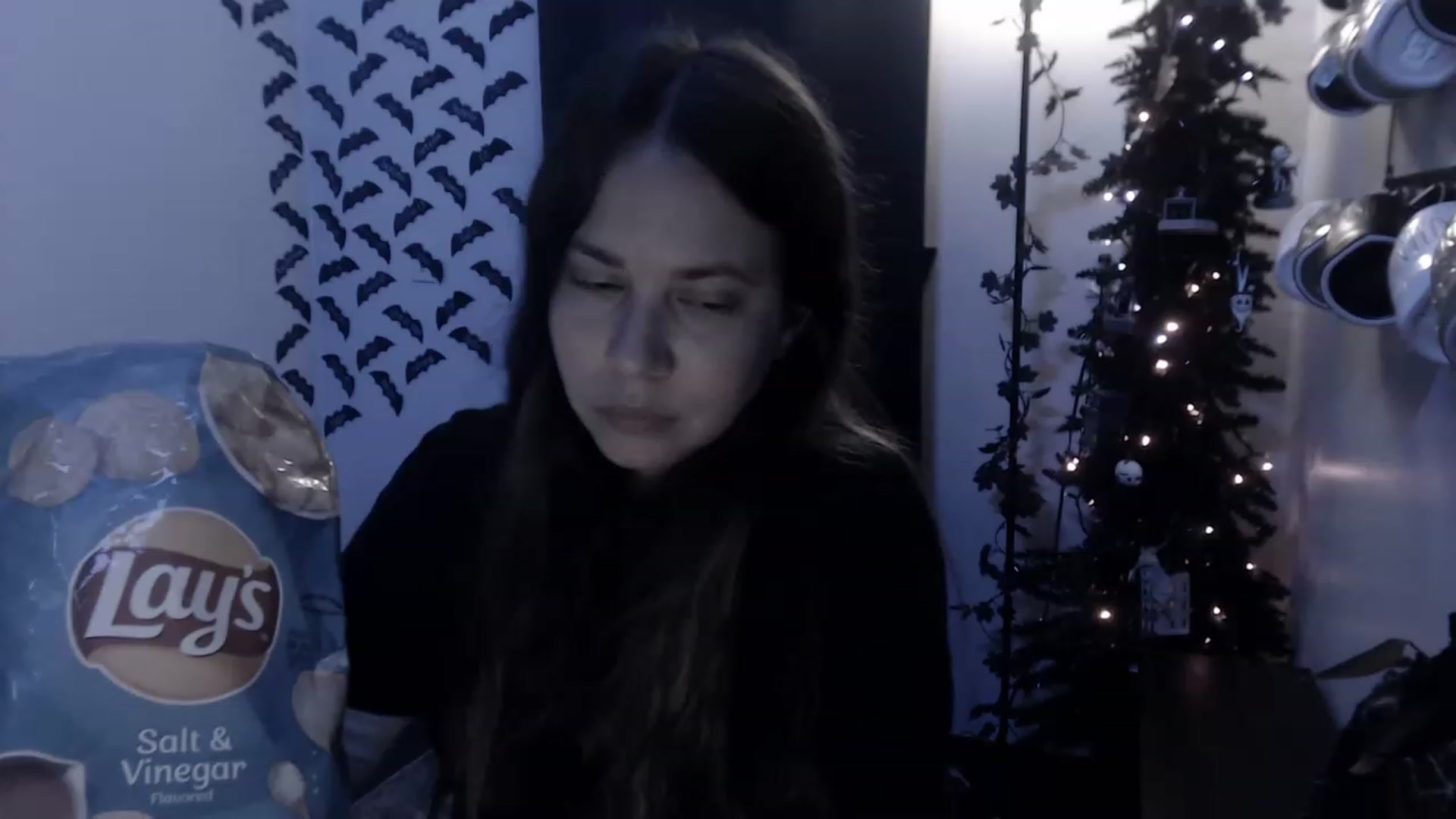 Gallery image thumbnail from LadyMarceline's myfreecams stream on, 12/03/2022, 07:17 image 13 of 20