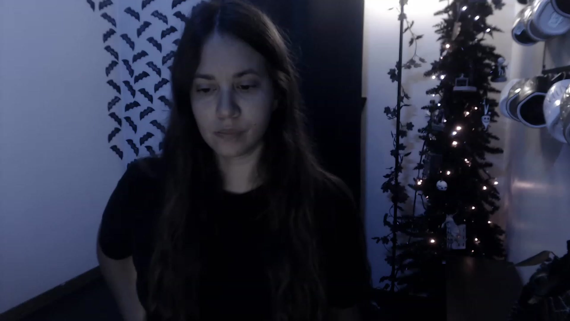 Gallery image thumbnail from LadyMarceline's myfreecams stream on, 12/03/2022, 07:17 image 18 of 20