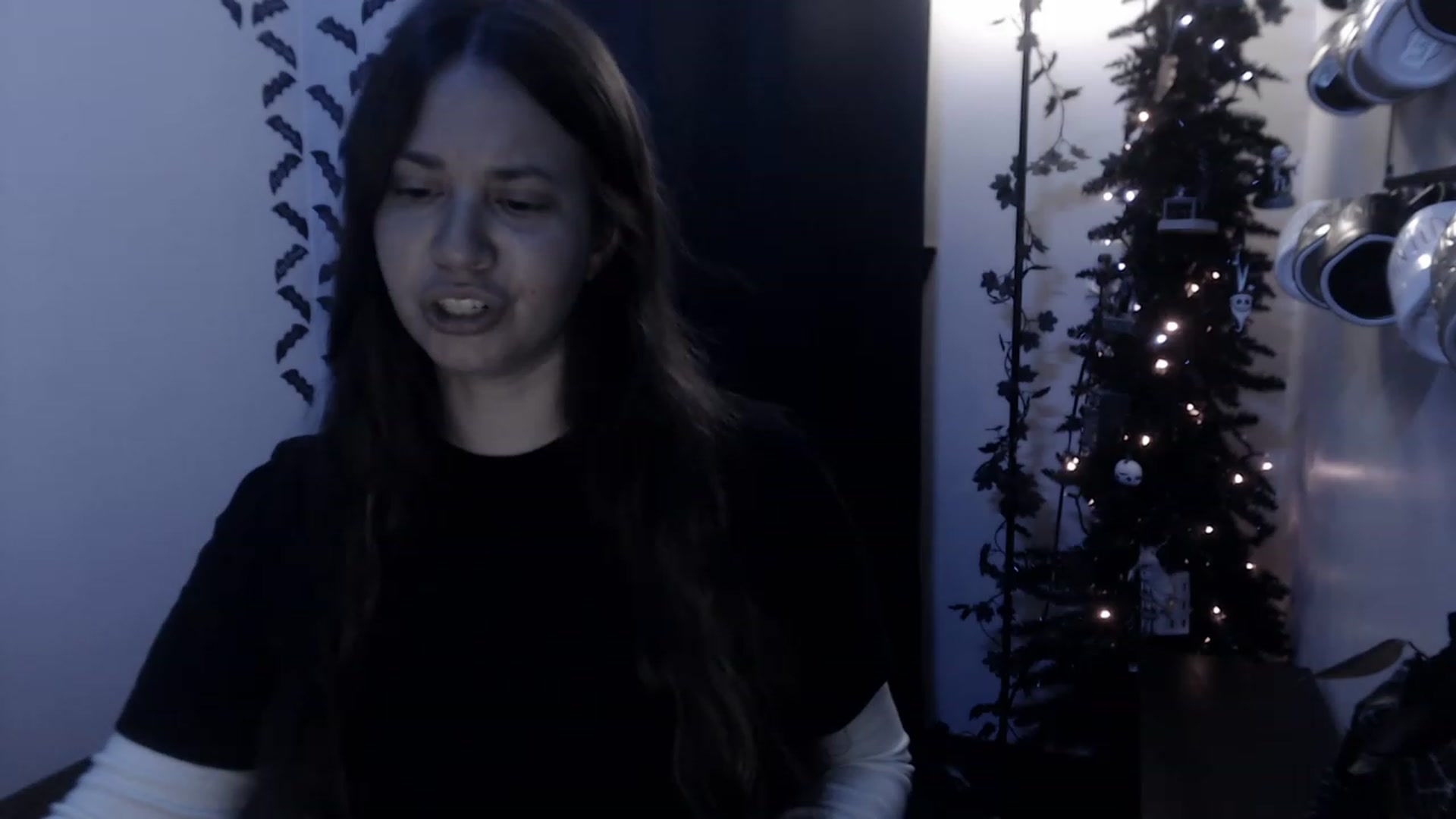Gallery image thumbnail from LadyMarceline's myfreecams stream on, 12/03/2022, 07:17 image 8 of 20