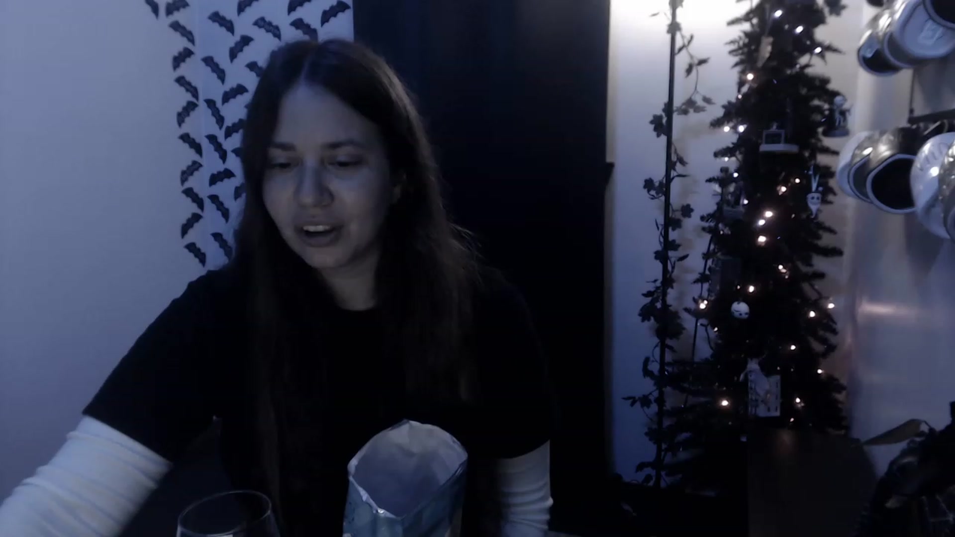 Gallery image thumbnail from LadyMarceline's myfreecams stream on, 12/03/2022, 07:17 image 11 of 20