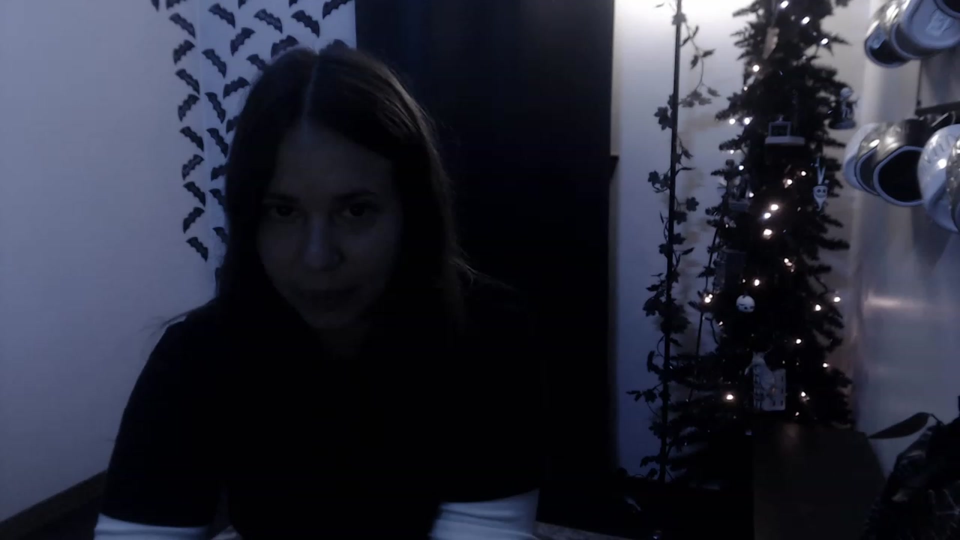 Gallery image thumbnail from LadyMarceline's myfreecams stream on, 12/03/2022, 07:17 image 5 of 20