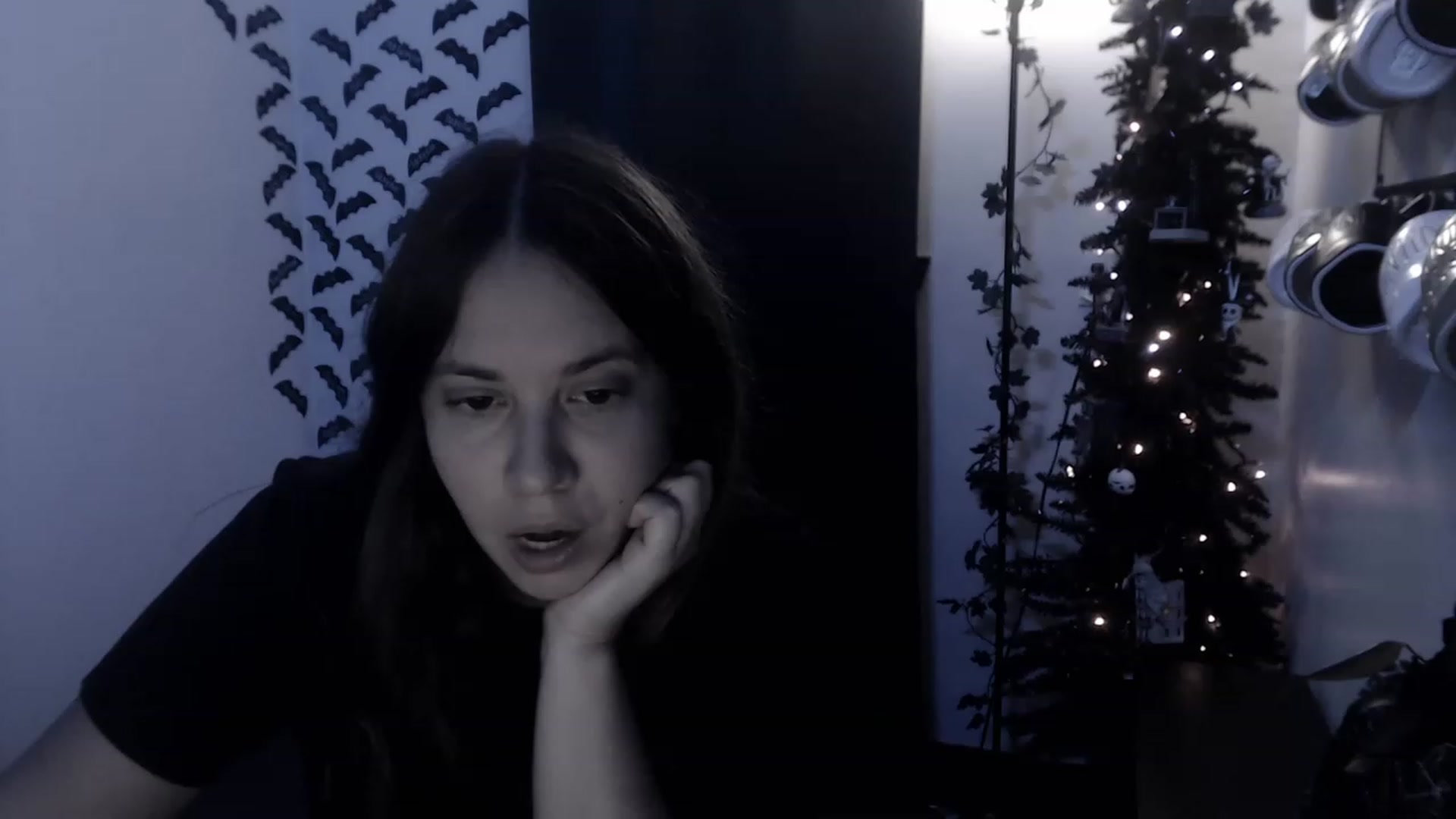 Gallery image thumbnail from LadyMarceline's myfreecams stream on, 12/10/2022, 06:29 image 13 of 20