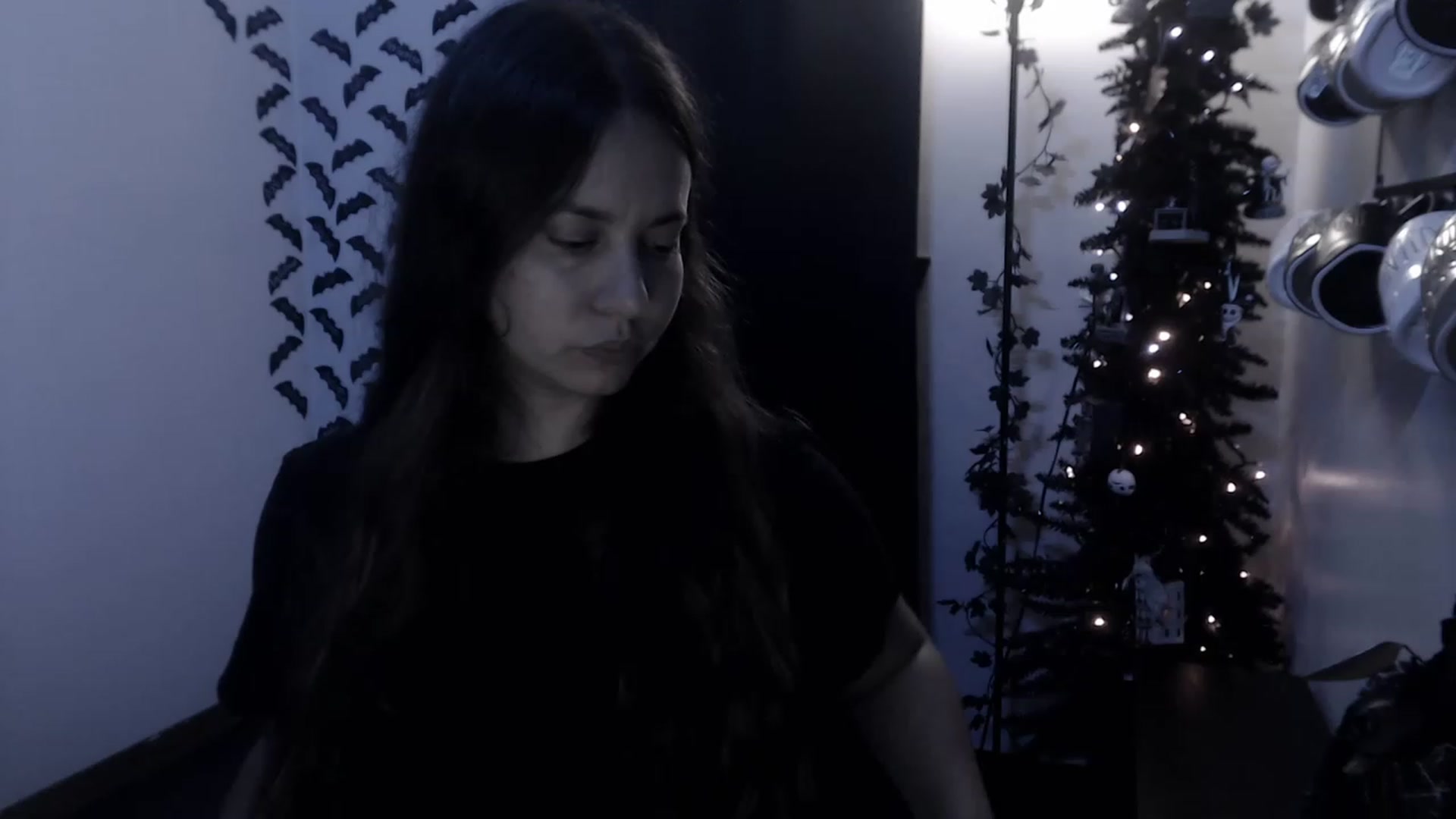 Gallery image thumbnail from LadyMarceline's myfreecams stream on, 12/10/2022, 06:29 image 18 of 20