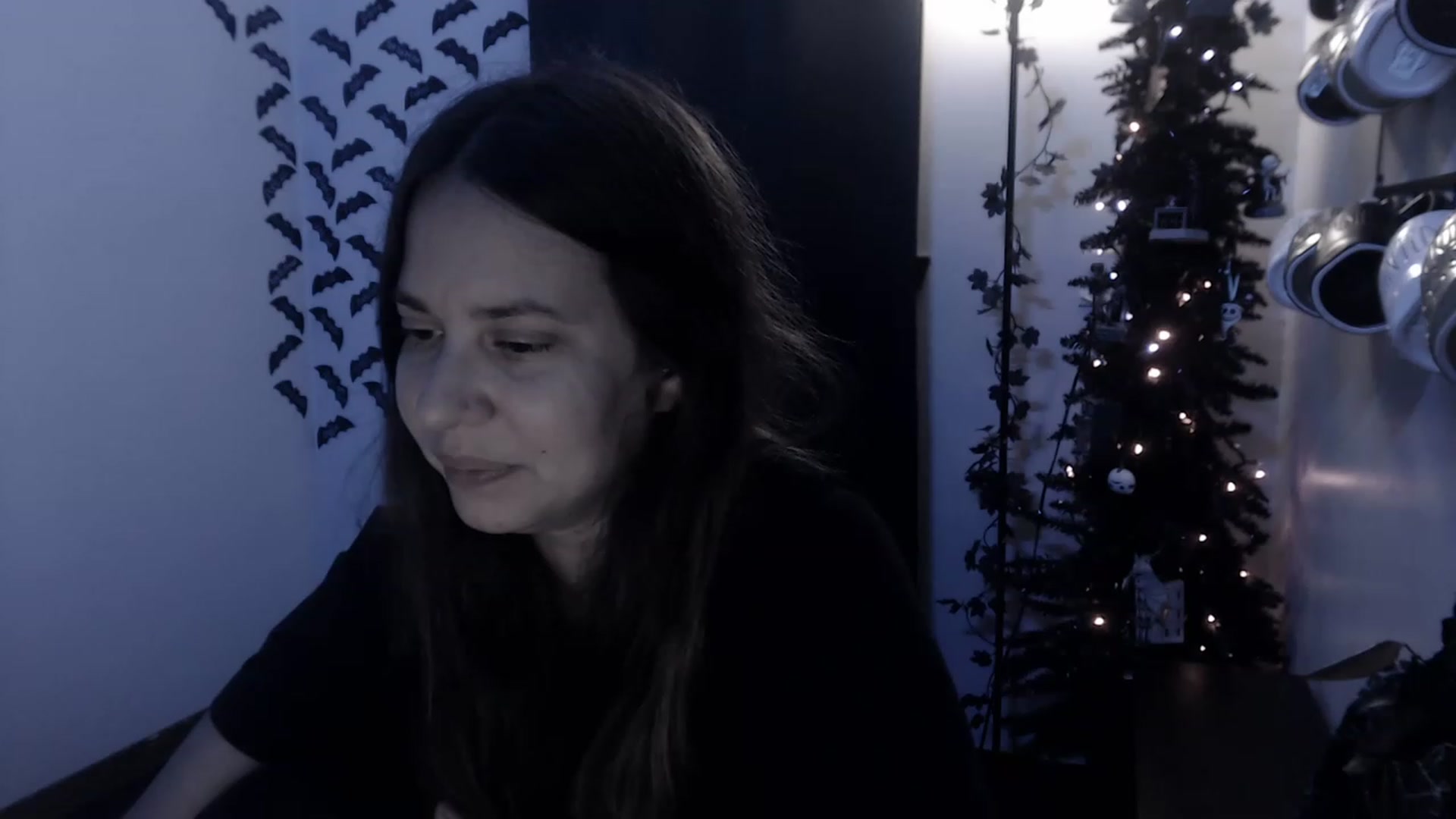 Gallery image thumbnail from LadyMarceline's myfreecams stream on, 12/10/2022, 06:29 image 2 of 20
