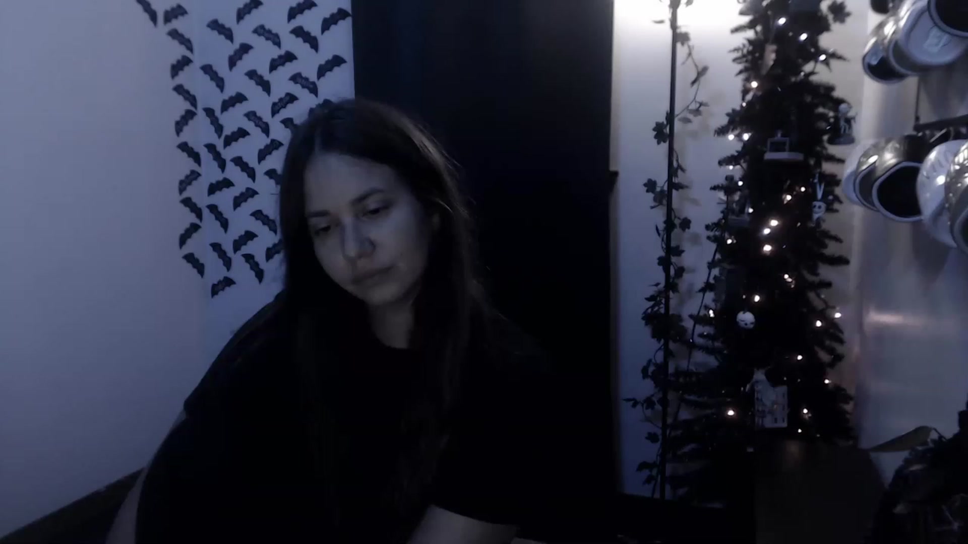 Gallery image thumbnail from LadyMarceline's myfreecams stream on, 12/10/2022, 06:29 image 7 of 20