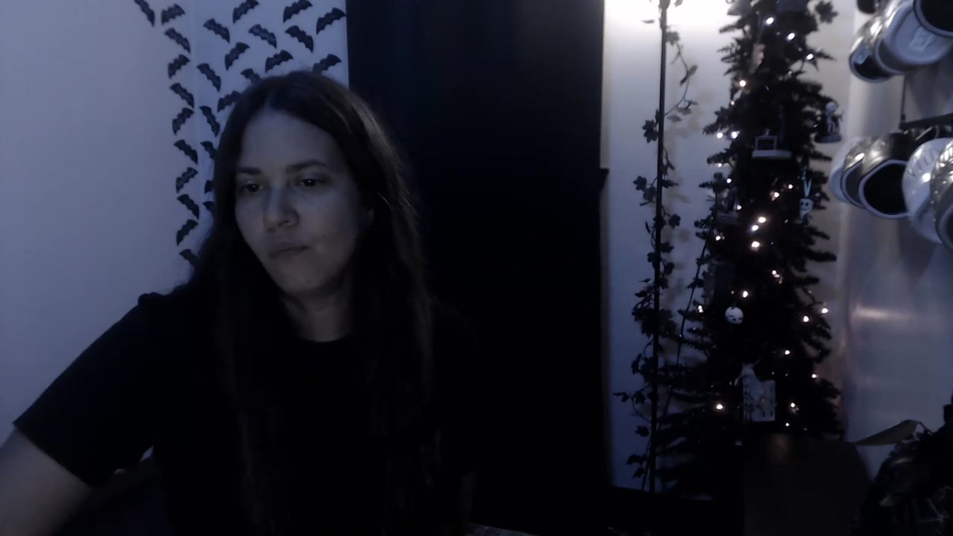 Gallery image thumbnail from LadyMarceline's myfreecams stream on, 12/10/2022, 06:29 image 14 of 20