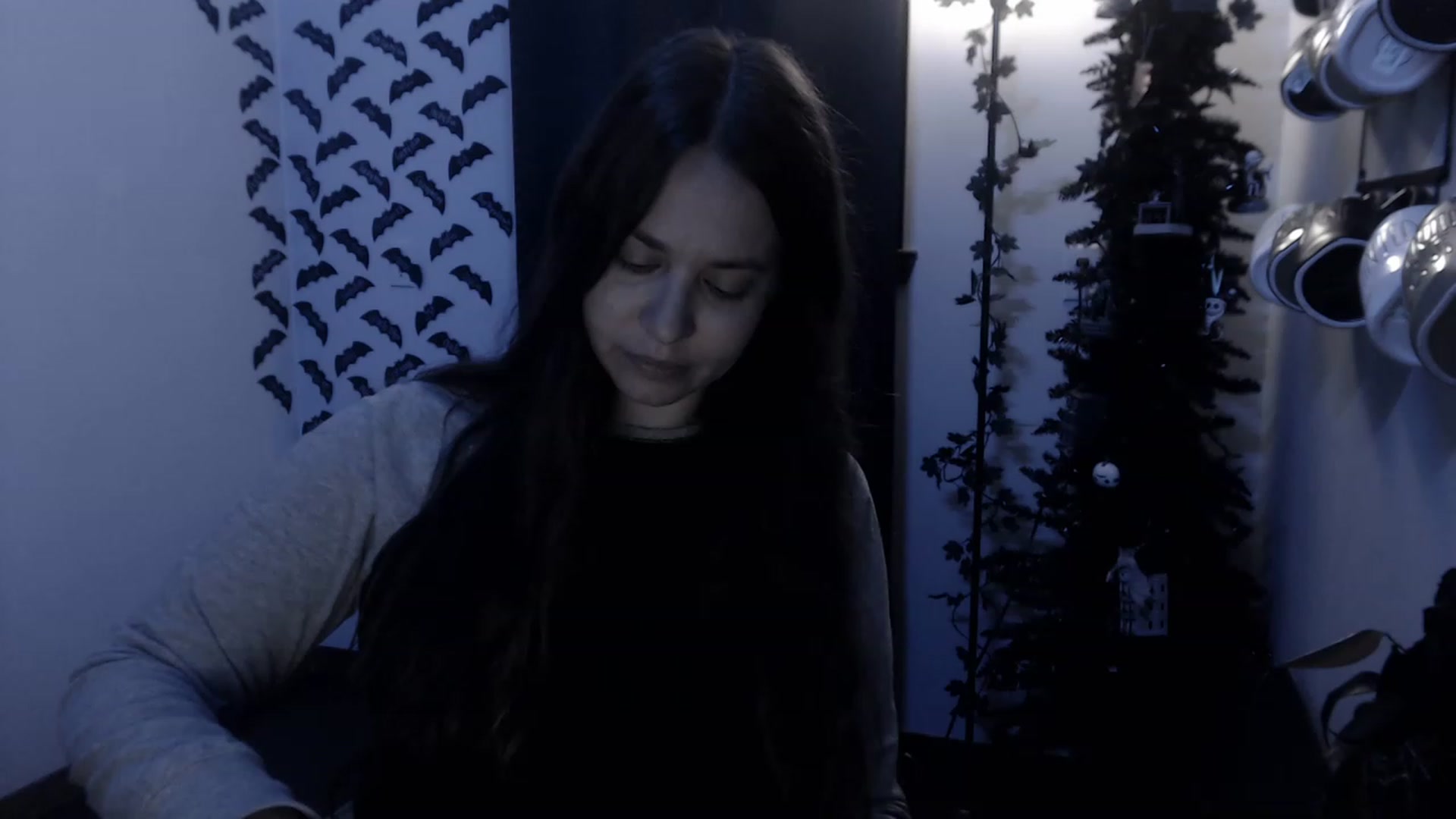 Gallery image thumbnail from LadyMarceline's myfreecams stream on, 12/15/2022, 07:22 image 3 of 20