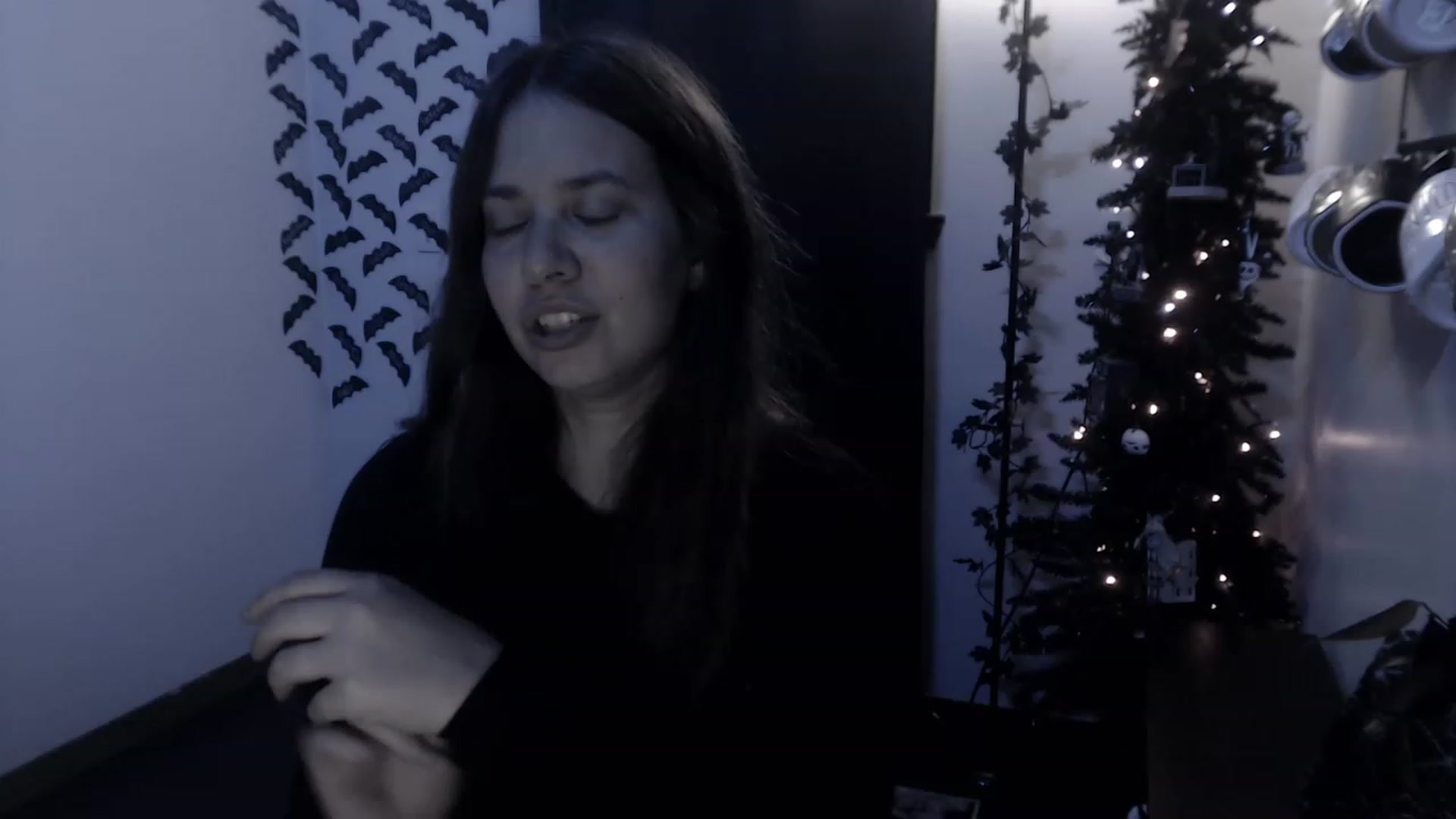 Gallery image thumbnail from LadyMarceline's myfreecams stream on, 12/17/2022, 08:19 image 8 of 20