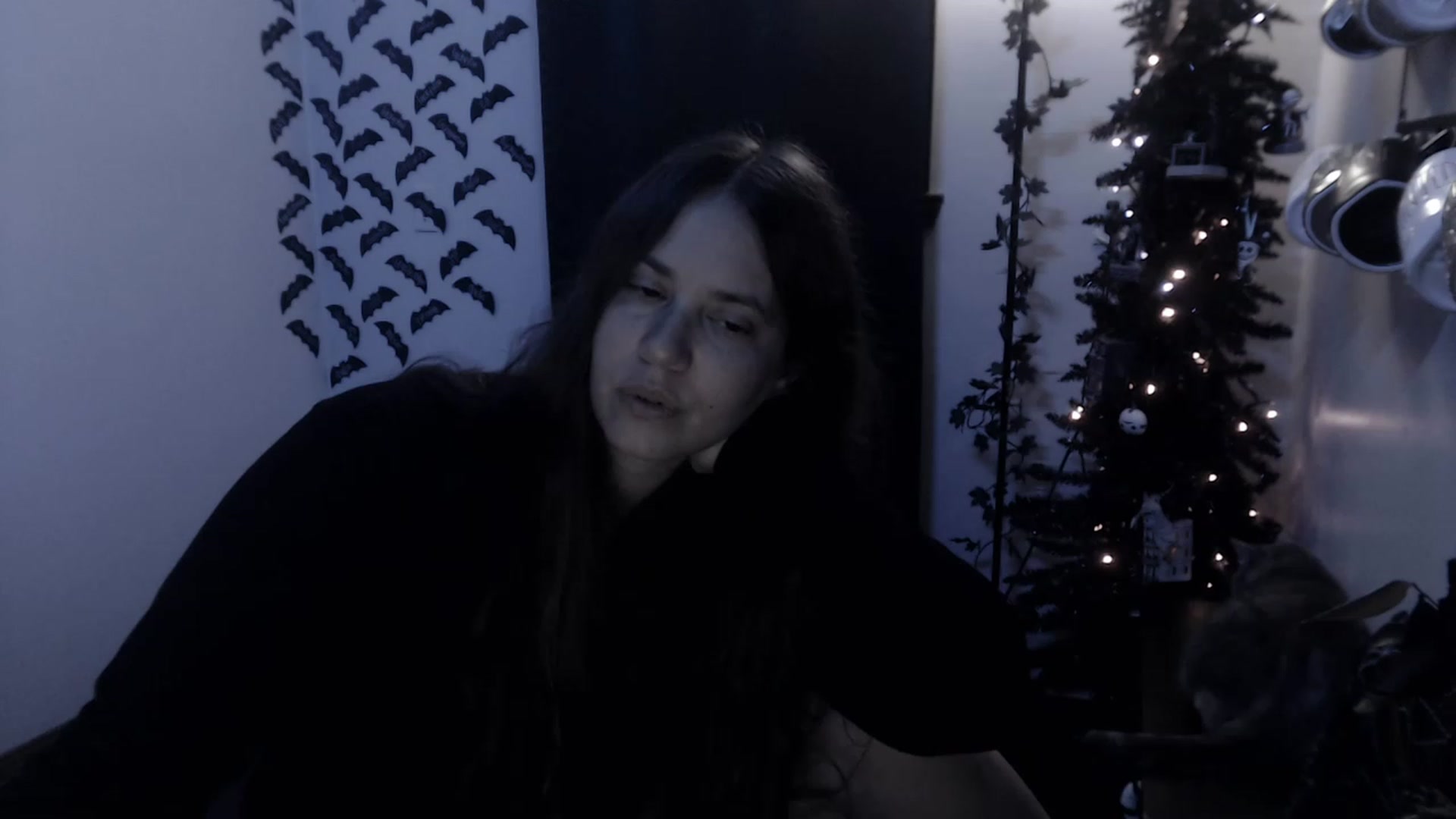 Gallery image thumbnail from LadyMarceline's myfreecams stream on, 12/17/2022, 08:19 image 19 of 20