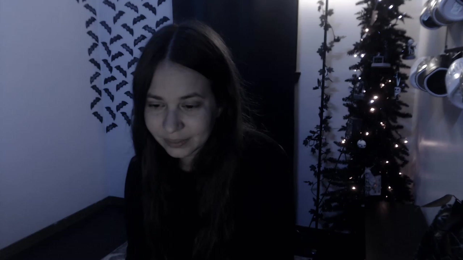 Gallery image thumbnail from LadyMarceline's myfreecams stream on, 12/17/2022, 08:19 image 6 of 20