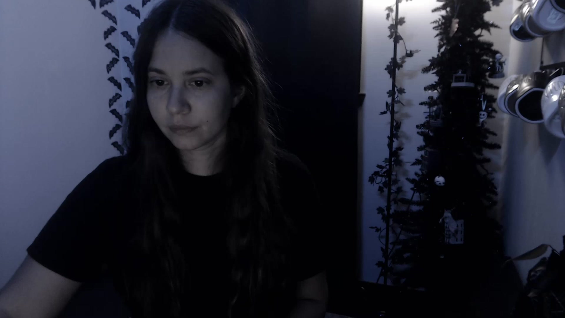 Gallery image thumbnail from LadyMarceline's myfreecams stream on, 12/18/2022, 06:07 image 5 of 20