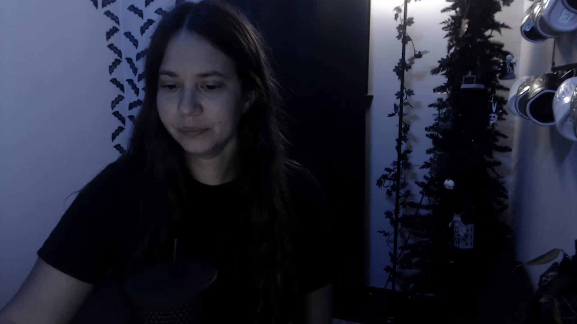 Gallery image thumbnail from LadyMarceline's myfreecams stream on, 12/18/2022, 06:07 image 3 of 20