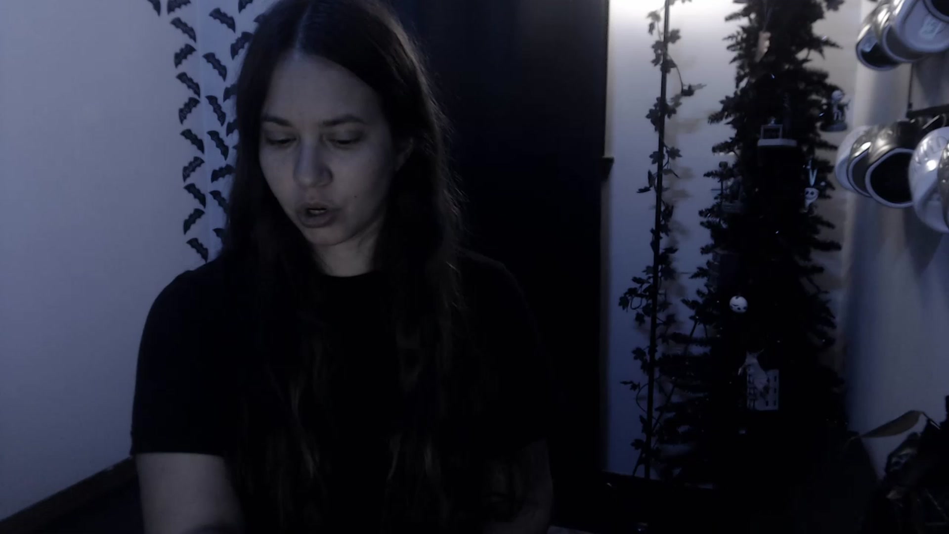 Gallery image thumbnail from LadyMarceline's myfreecams stream on, 12/18/2022, 06:07 image 12 of 20