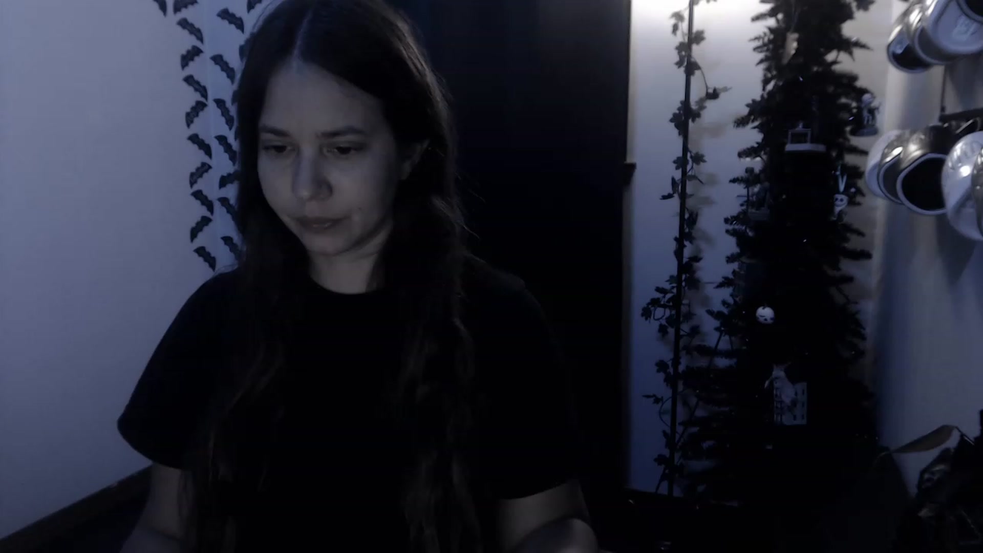 Gallery image thumbnail from LadyMarceline's myfreecams stream on, 12/18/2022, 06:07 image 19 of 20