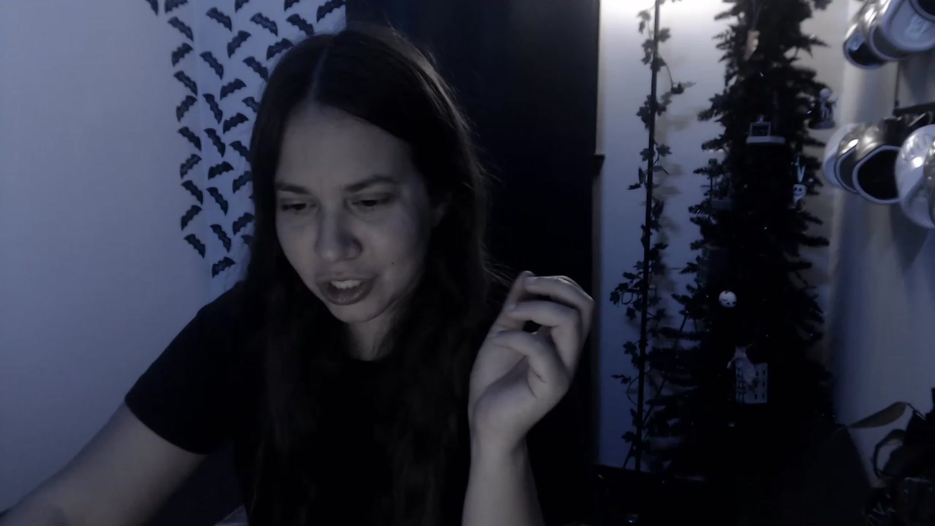 Gallery image thumbnail from LadyMarceline's myfreecams stream on, 12/18/2022, 07:04 image 18 of 20