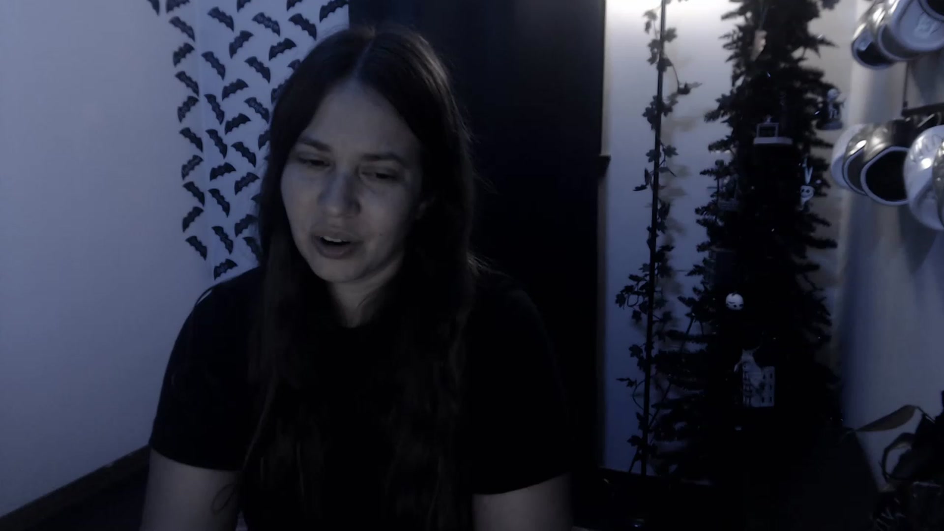 Gallery image thumbnail from LadyMarceline's myfreecams stream on, 12/18/2022, 07:04 image 7 of 20