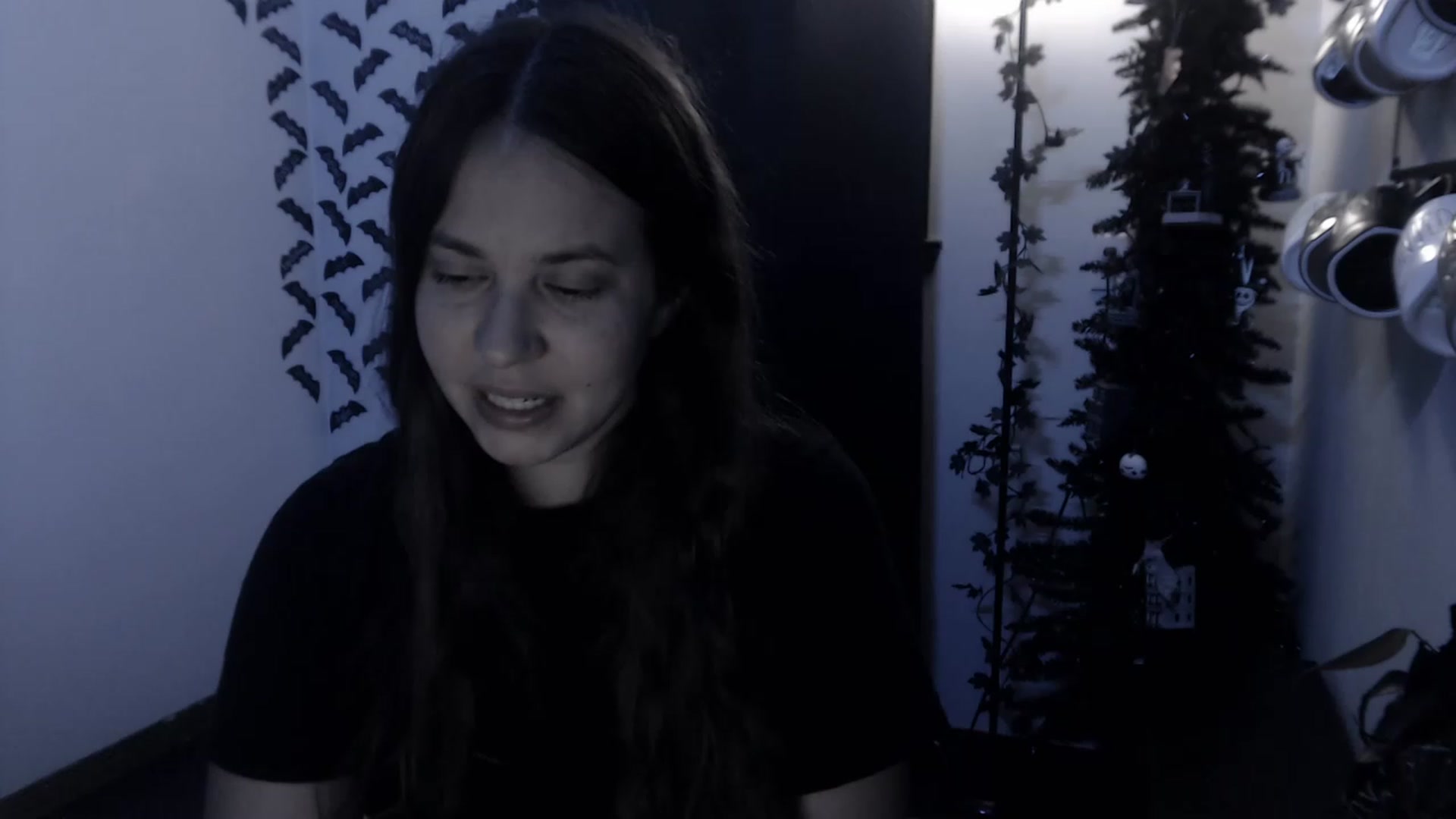 Gallery image thumbnail from LadyMarceline's myfreecams stream on, 12/18/2022, 07:43 image 8 of 20