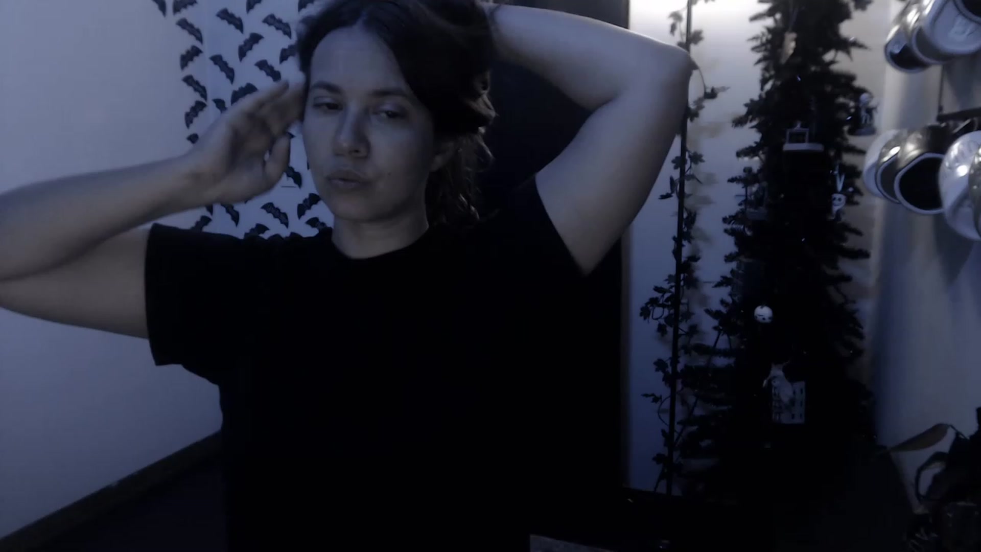 Gallery image thumbnail from LadyMarceline's myfreecams stream on, 12/18/2022, 07:43 image 6 of 20
