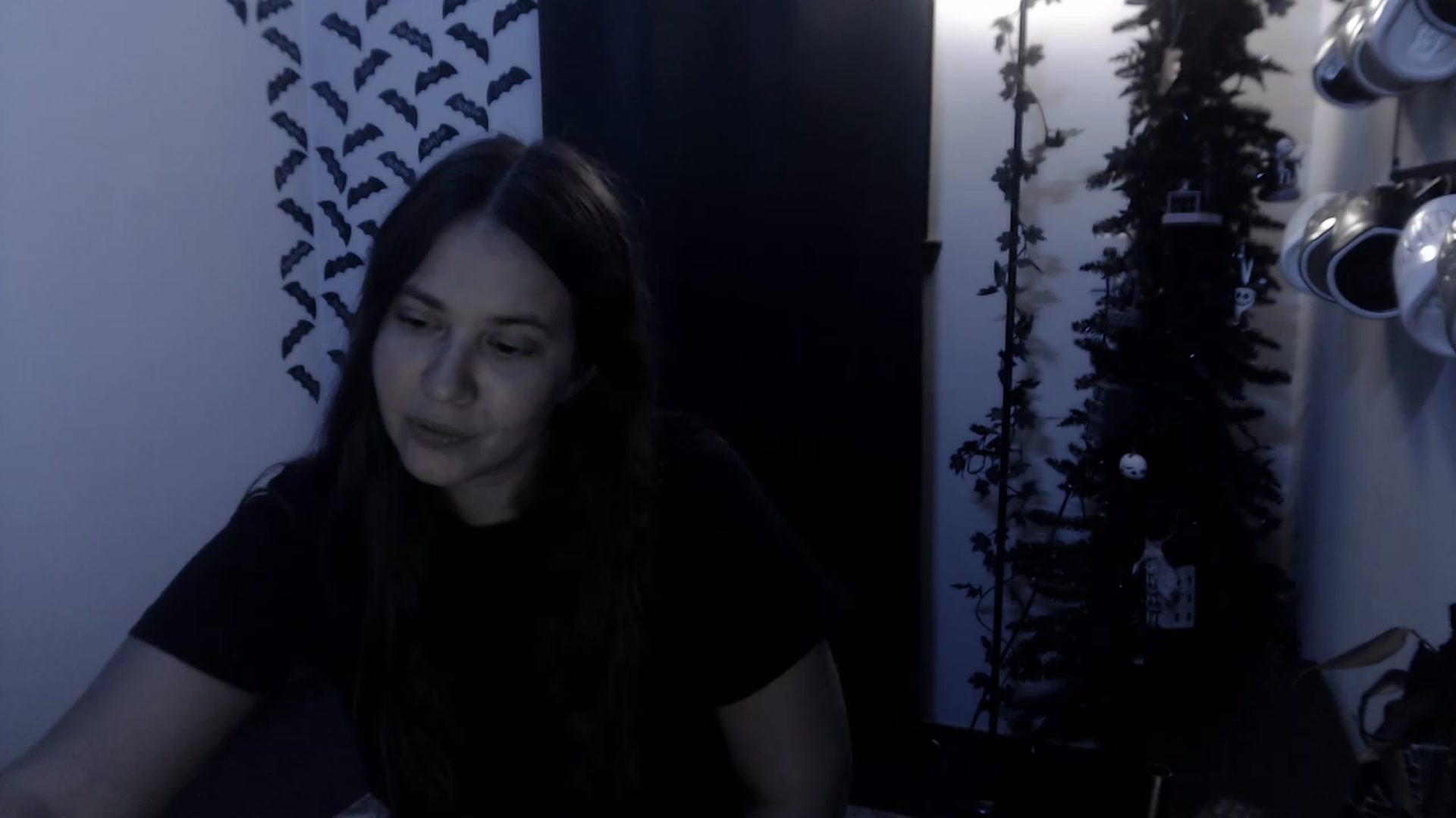 Gallery image thumbnail from LadyMarceline's myfreecams stream on, 12/18/2022, 07:43 image 20 of 20