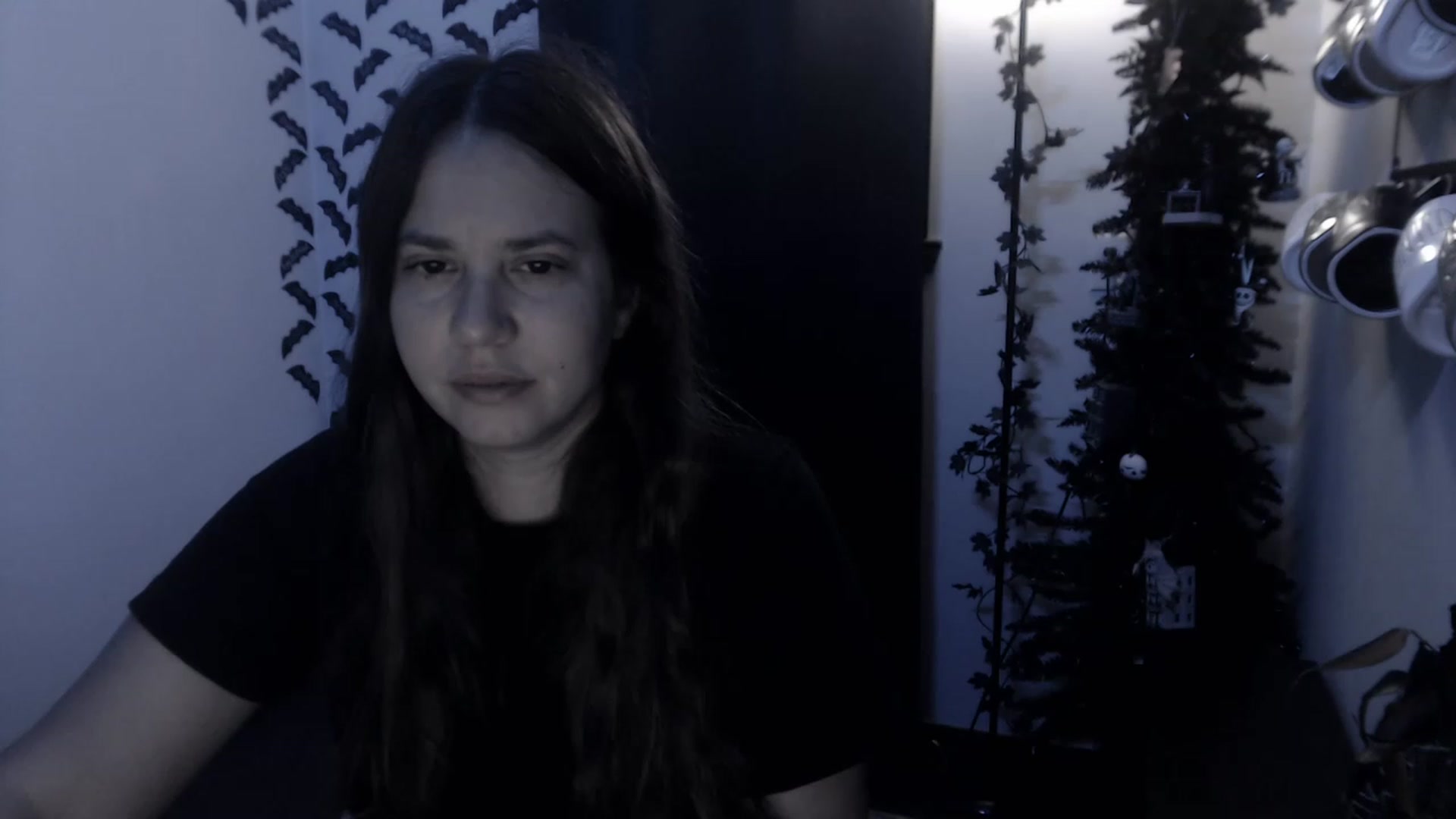 Gallery image thumbnail from LadyMarceline's myfreecams stream on, 12/18/2022, 07:43 image 9 of 20
