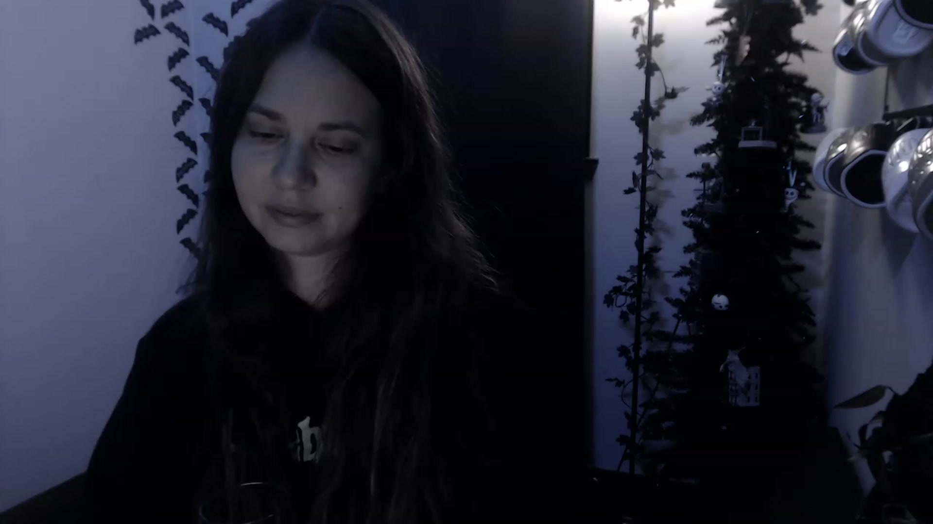 Gallery image thumbnail from LadyMarceline's myfreecams stream on, 12/27/2022, 06:27 image 7 of 20