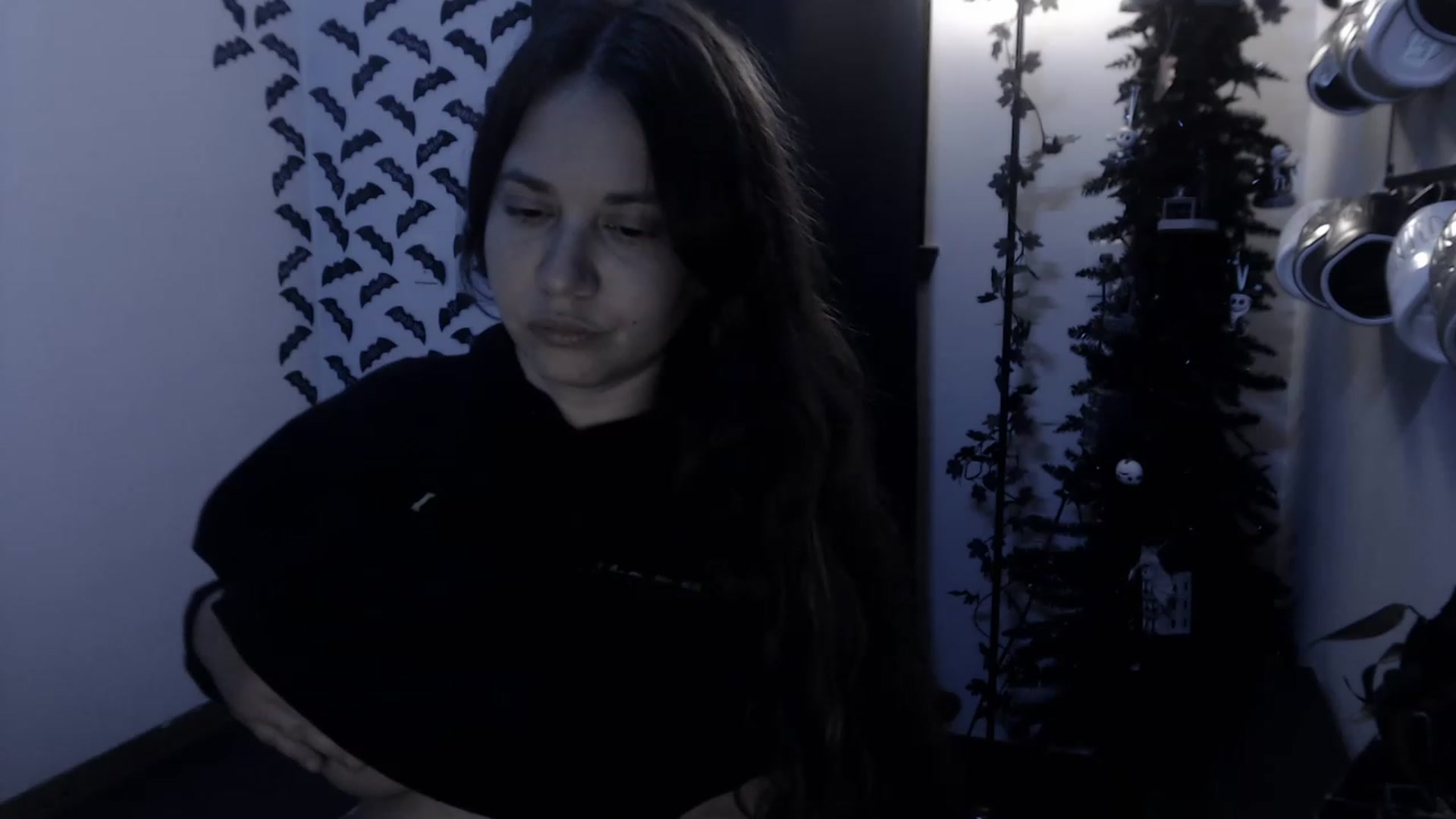 Gallery image thumbnail from LadyMarceline's myfreecams stream on, 12/27/2022, 06:27 image 16 of 20