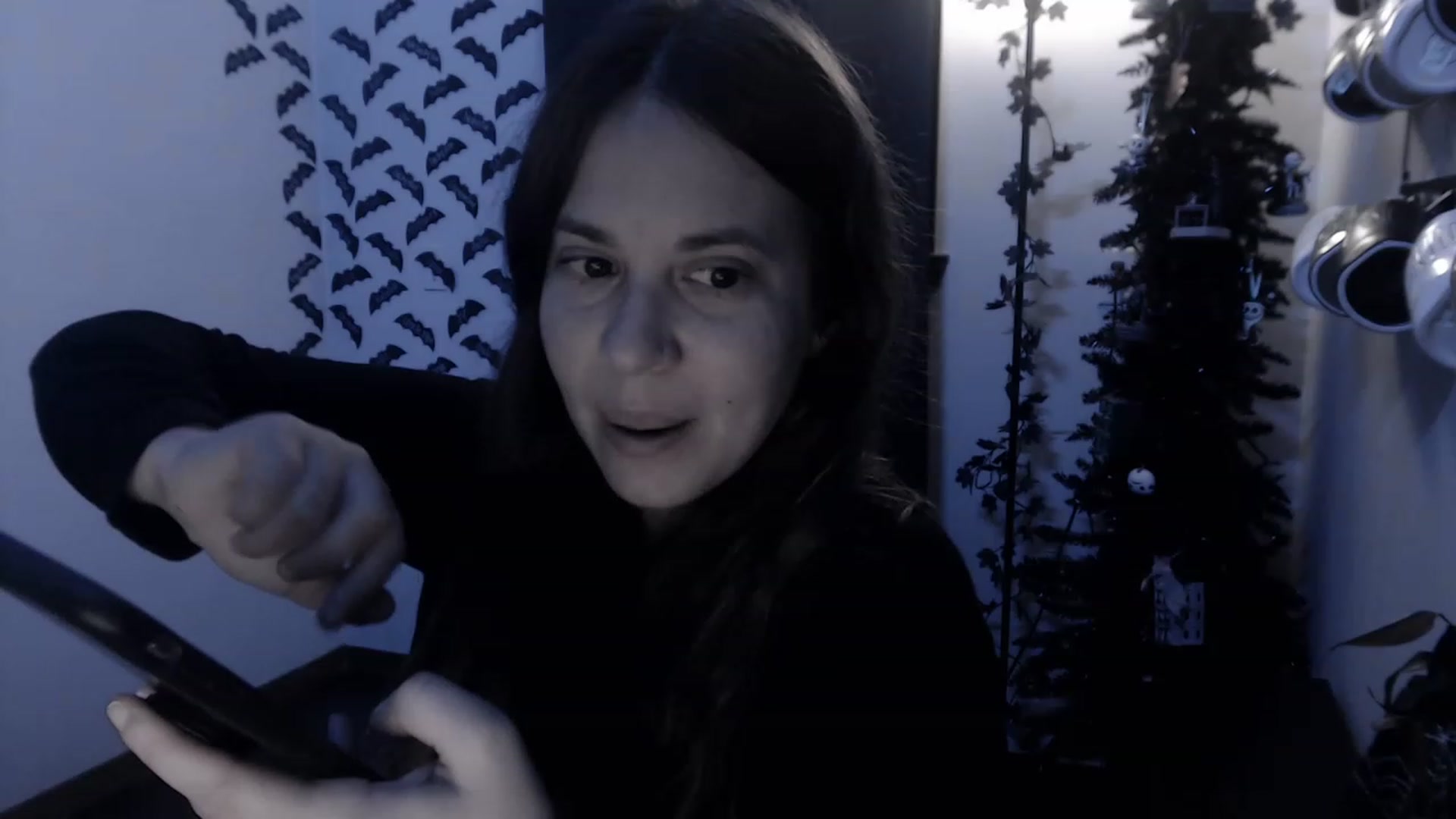 Gallery image thumbnail from LadyMarceline's myfreecams stream on, 12/31/2022, 06:15 image 20 of 20