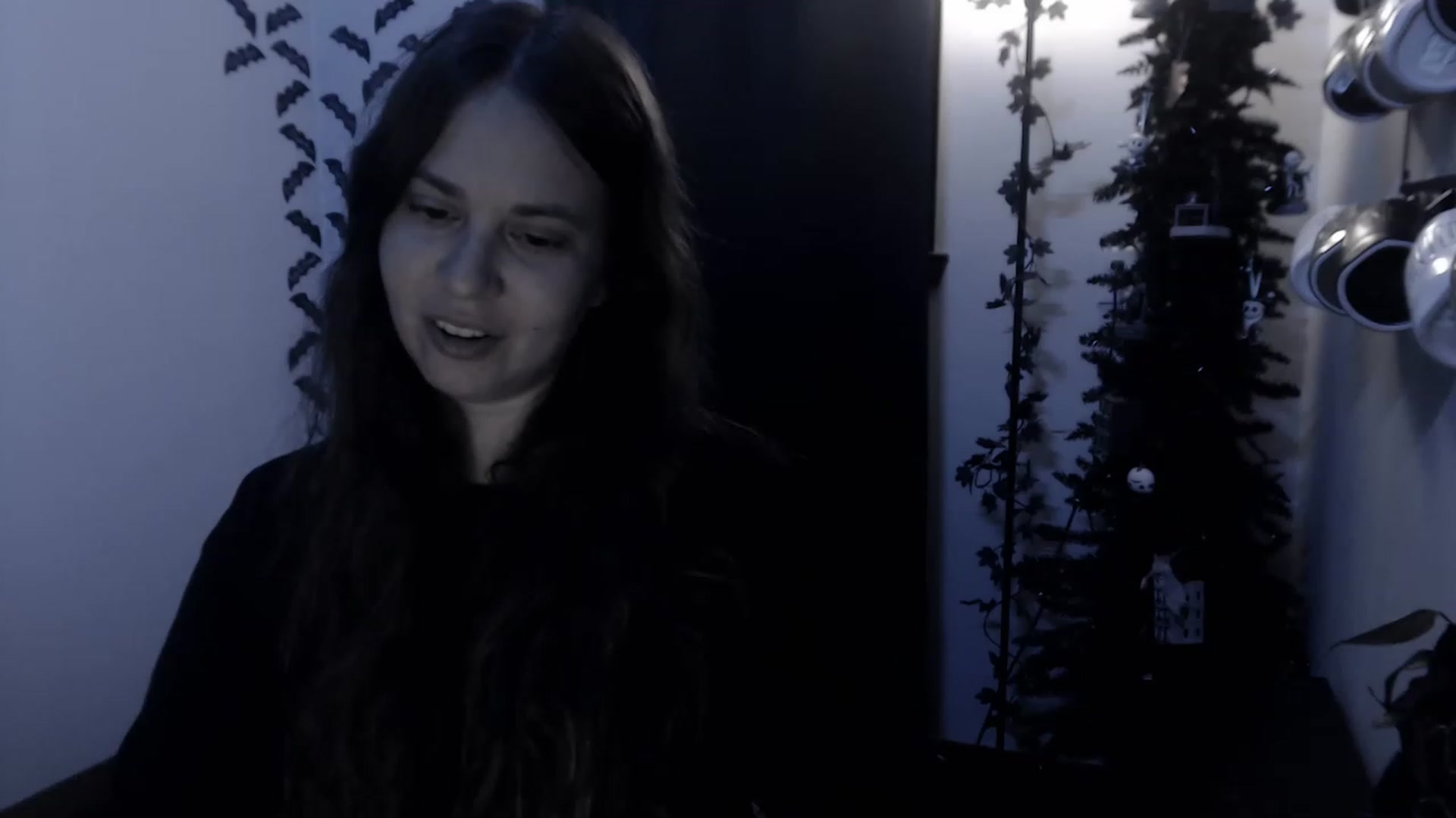 Gallery image thumbnail from LadyMarceline's myfreecams stream on, 12/31/2022, 06:15 image 9 of 20